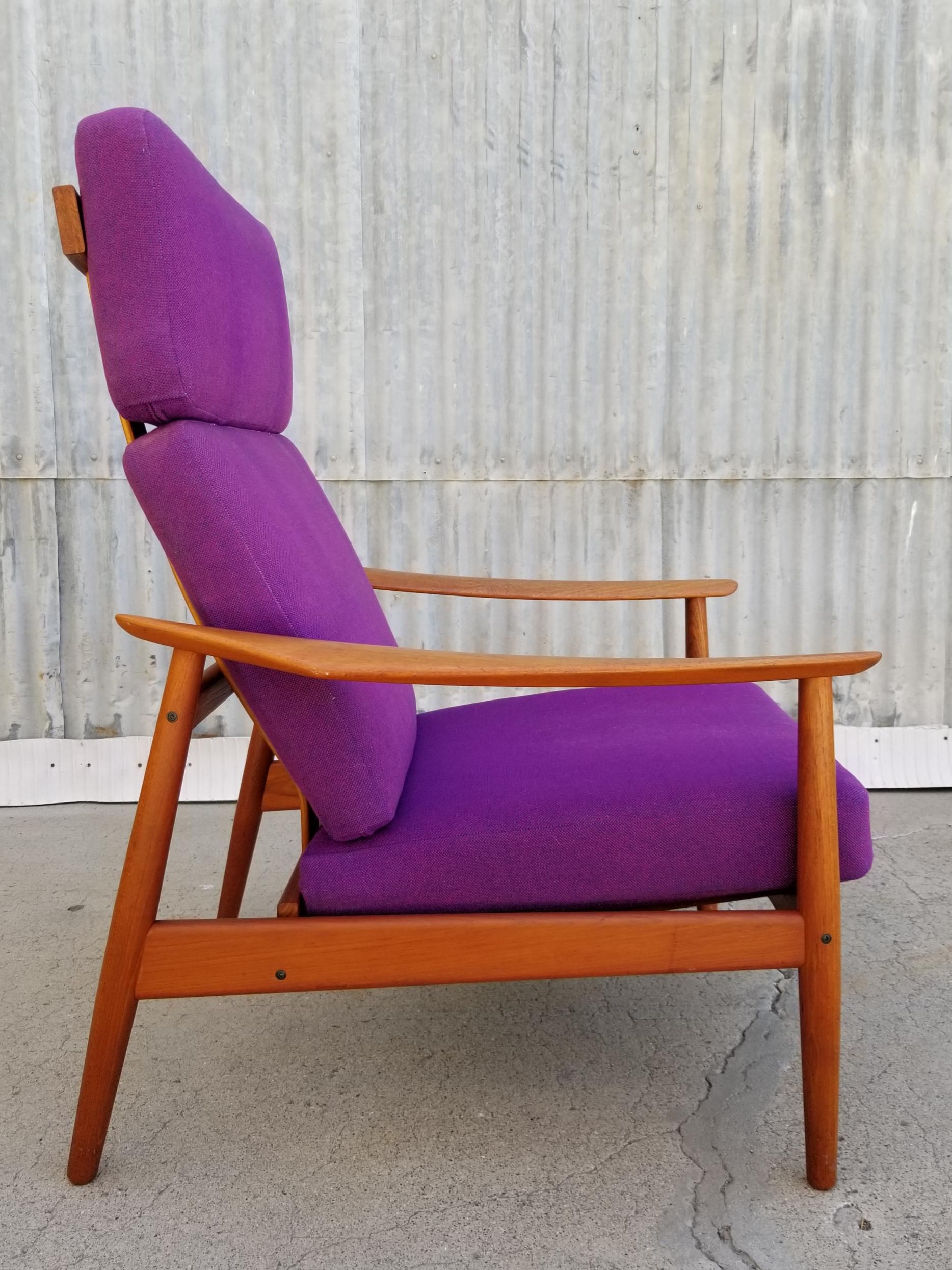 Scandinavian Modern Arne Vodder FD 164 Teak Adjustable Lounge Chair
