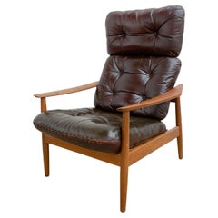 Fauteuil de relaxation en teck et cuir Arne Vodder FD-164