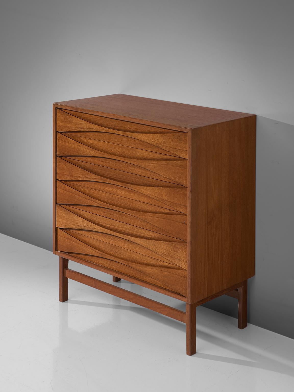 arne vodder chest of drawers