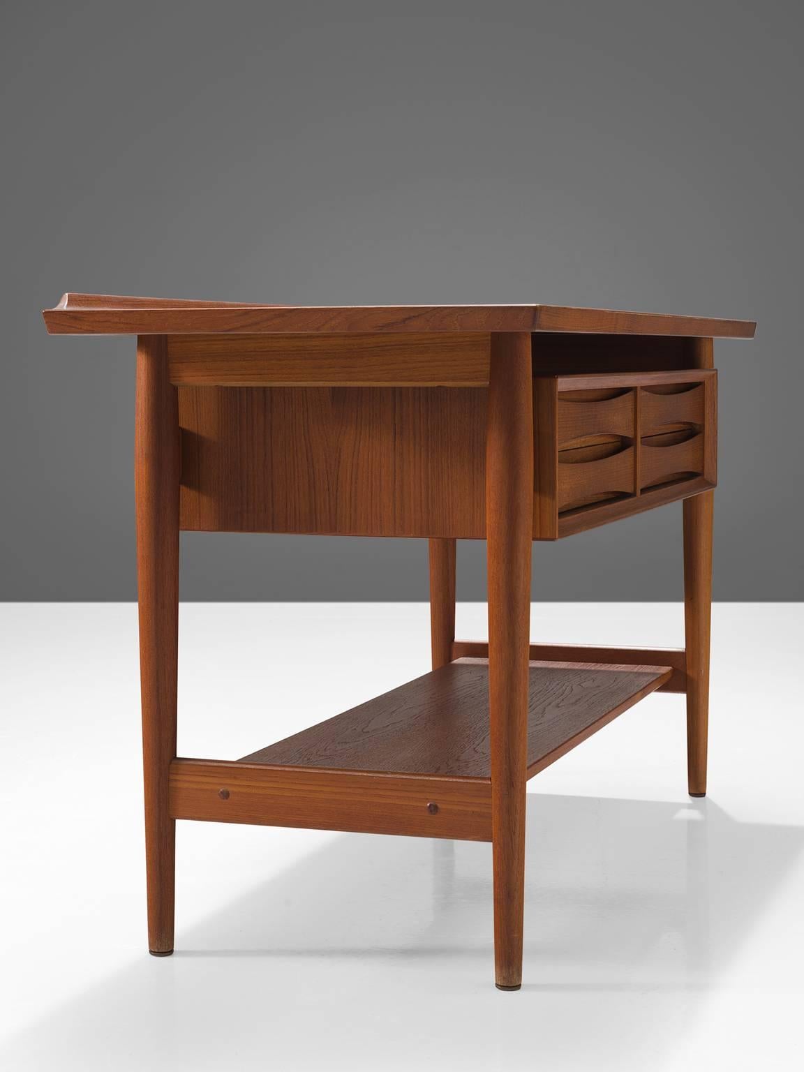 Arne Vodder for Sibast Console Table, circa 1960 In Good Condition In Waalwijk, NL