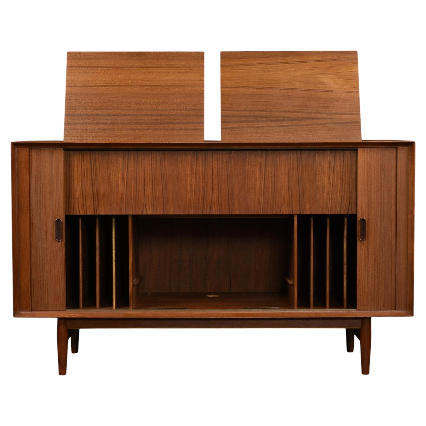 Arne Vodder for Sibast Danish Teak Tambour Door Stereo Cabinet
