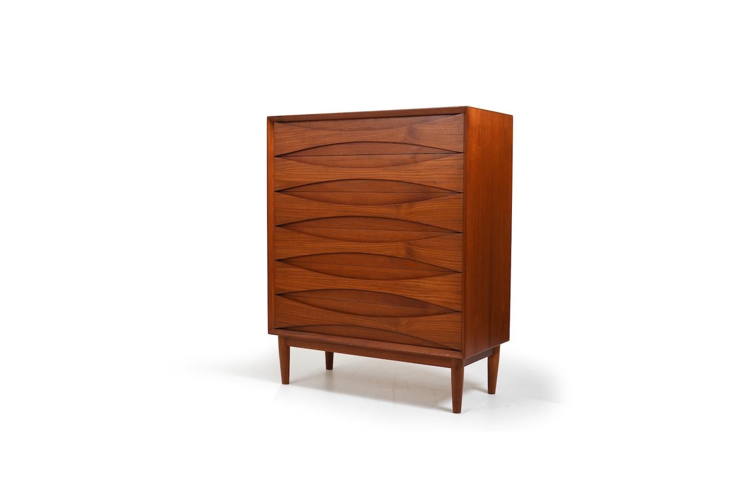 Danois Commode en teck Arne Vodder pour Sibast des années 1960 en vente