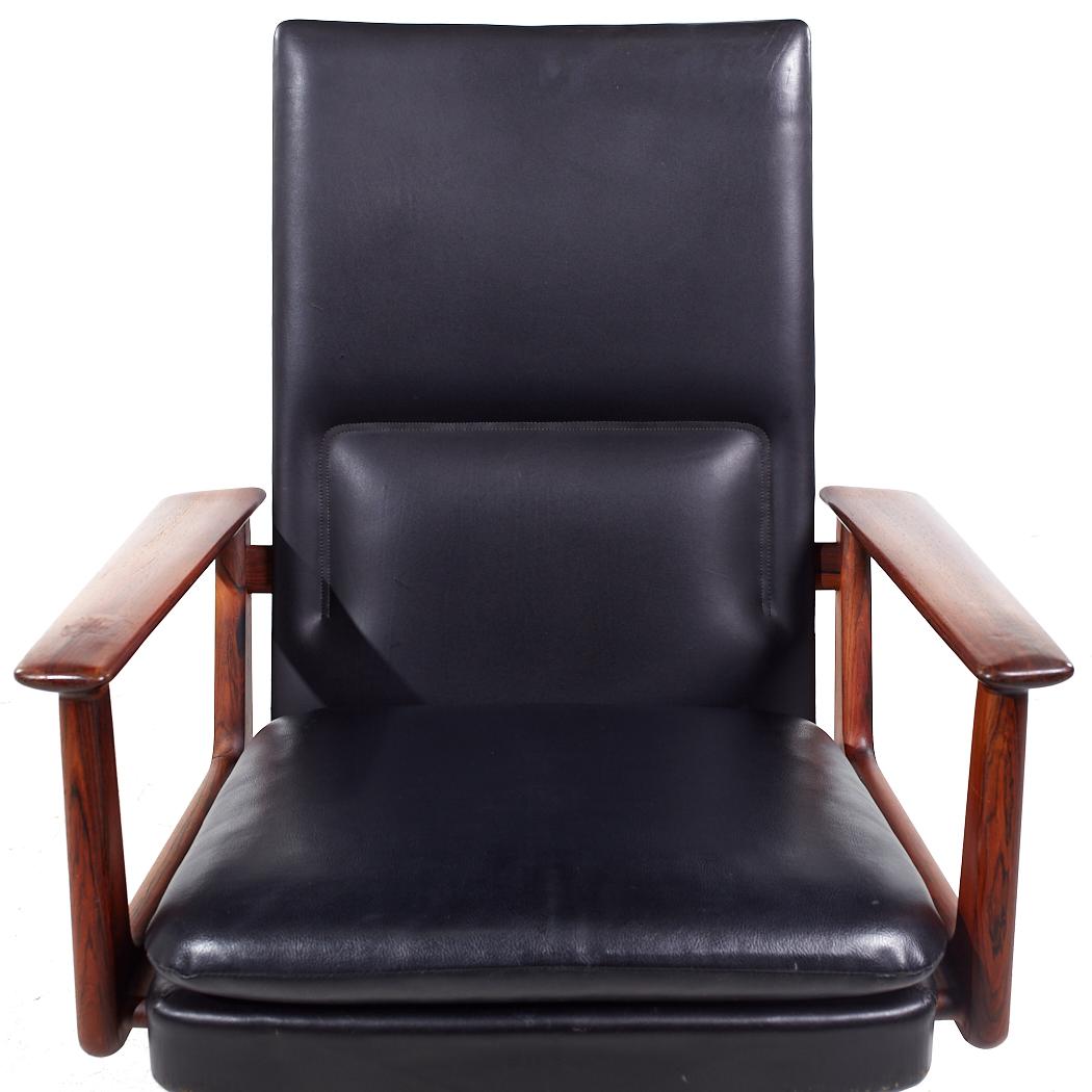 Arne Vodder for Sibast Mid Century Danish Rosewood Executive Desk Chair 3