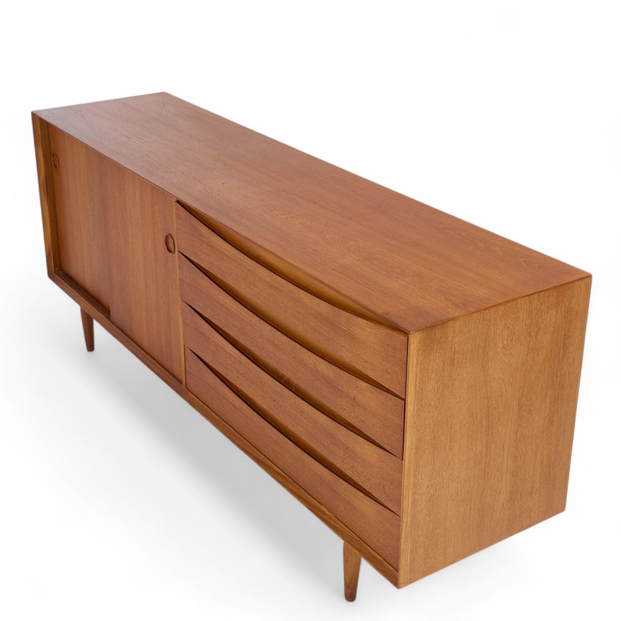 Arne Vodder for Sibast Mid Century Danish Teak Credenza For Sale 6