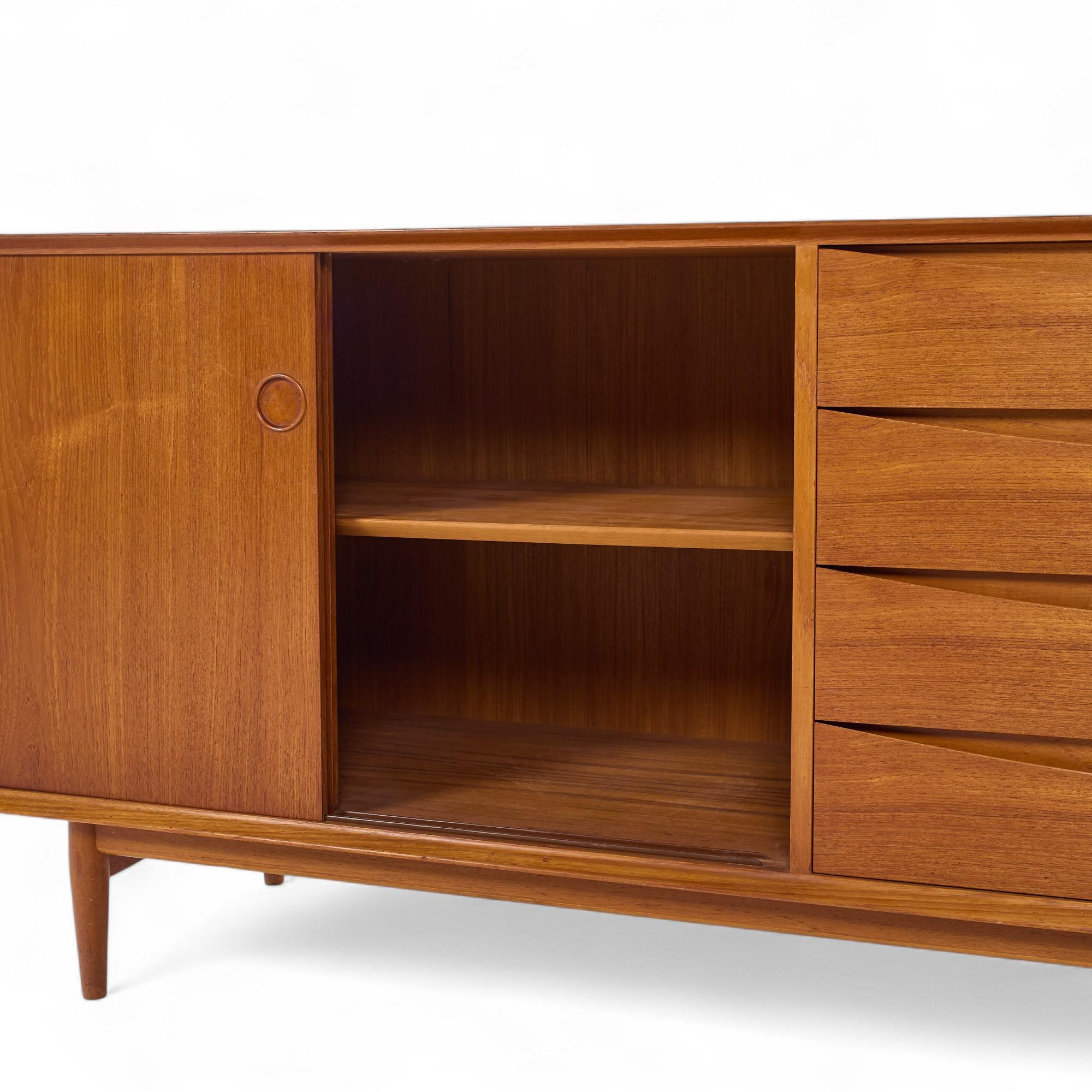 Arne Vodder for Sibast Mid Century Danish Teak Credenza For Sale 2