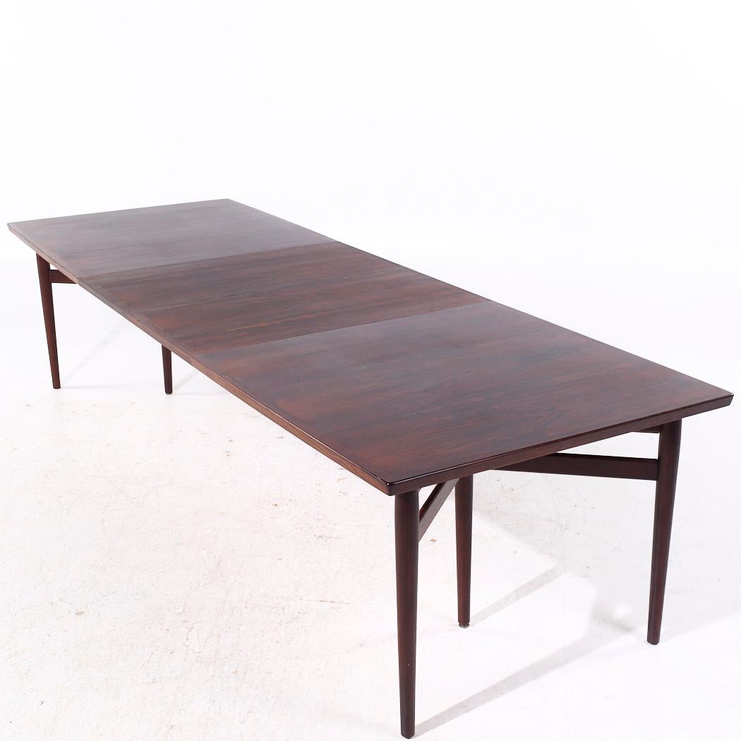 Danois Arne Vodder for Sibast Model 201 MCM Table de salle à manger à rallonge en bois de rose - 2 abattants en vente