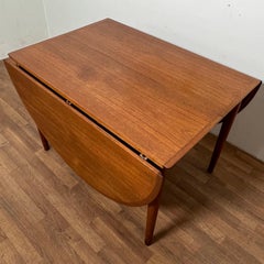 Arne Vodder para Sibast Modelo 227 Drop Leaf  Mesa de comedor danesa de teca, Ca. 1960s