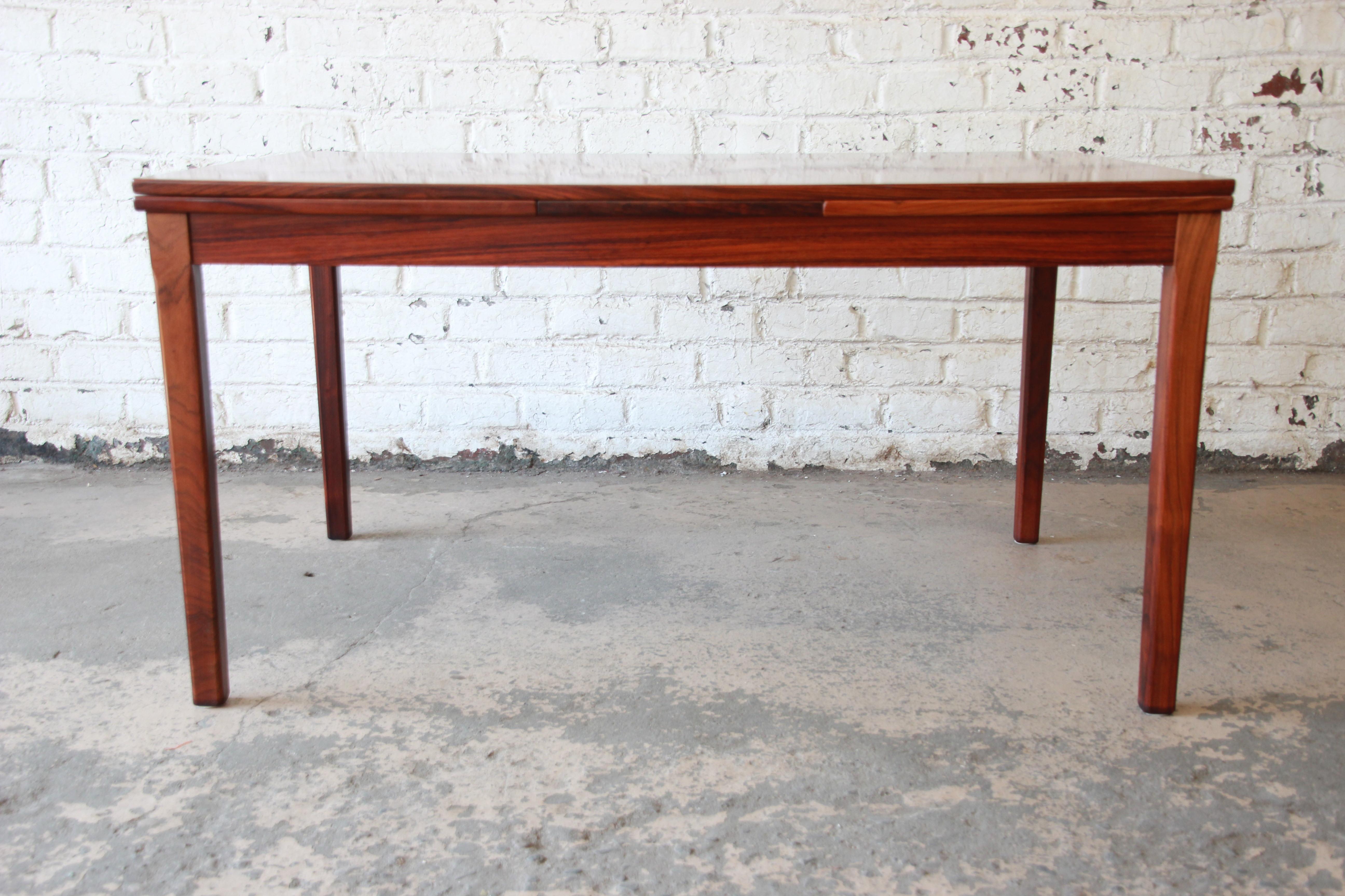 Mid-20th Century Arne Vodder for Sigh & Sons Danish Modern Rosewood Extension Dining Table