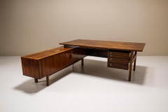 Arne Vodder L-shaped Executive Desk in Rosewood for Sibast, Denmark 1960s