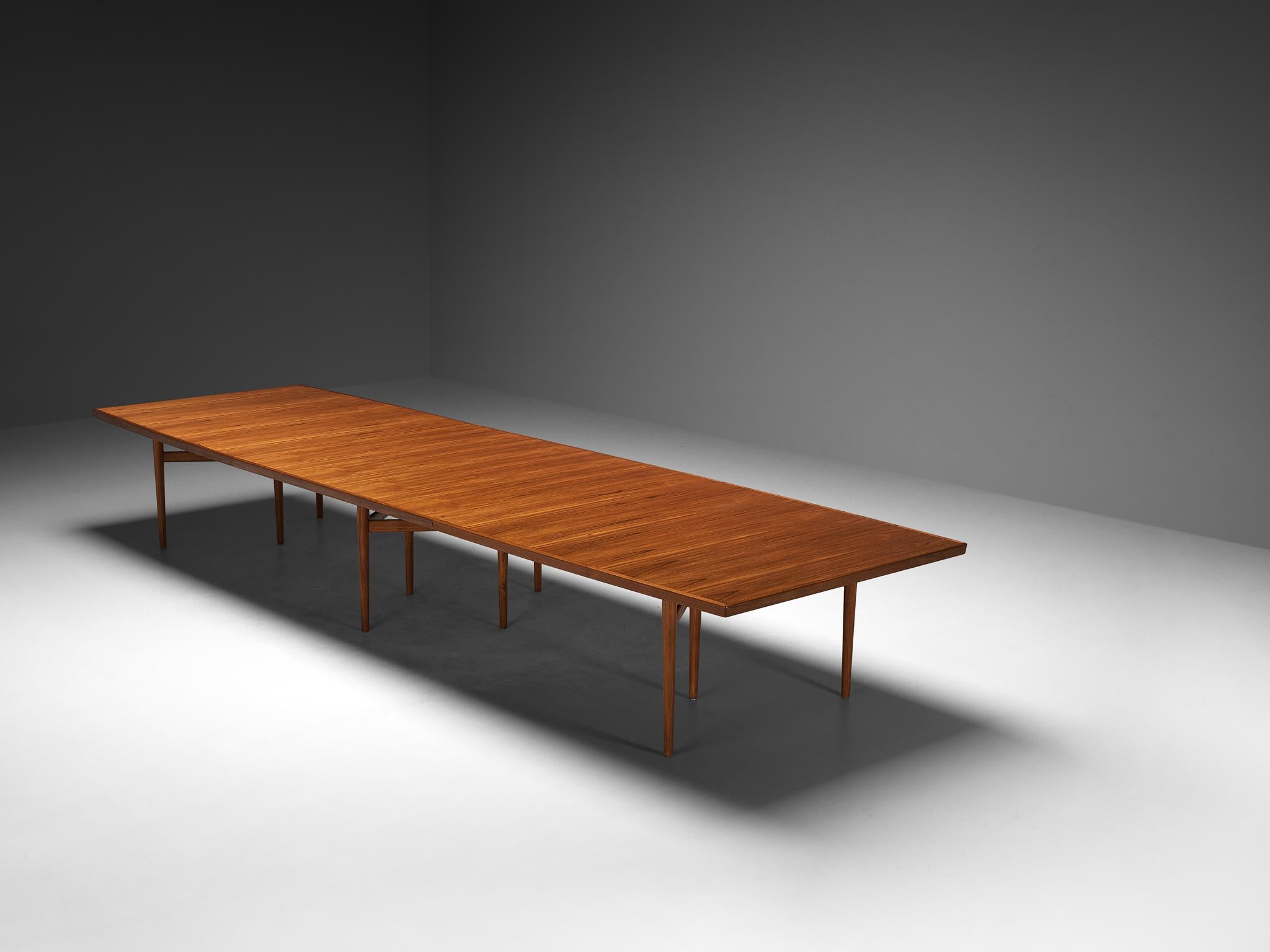 Scandinave moderne Arne Vodder grande table de conférence ou de salle à manger de 16 pieds en teck  en vente