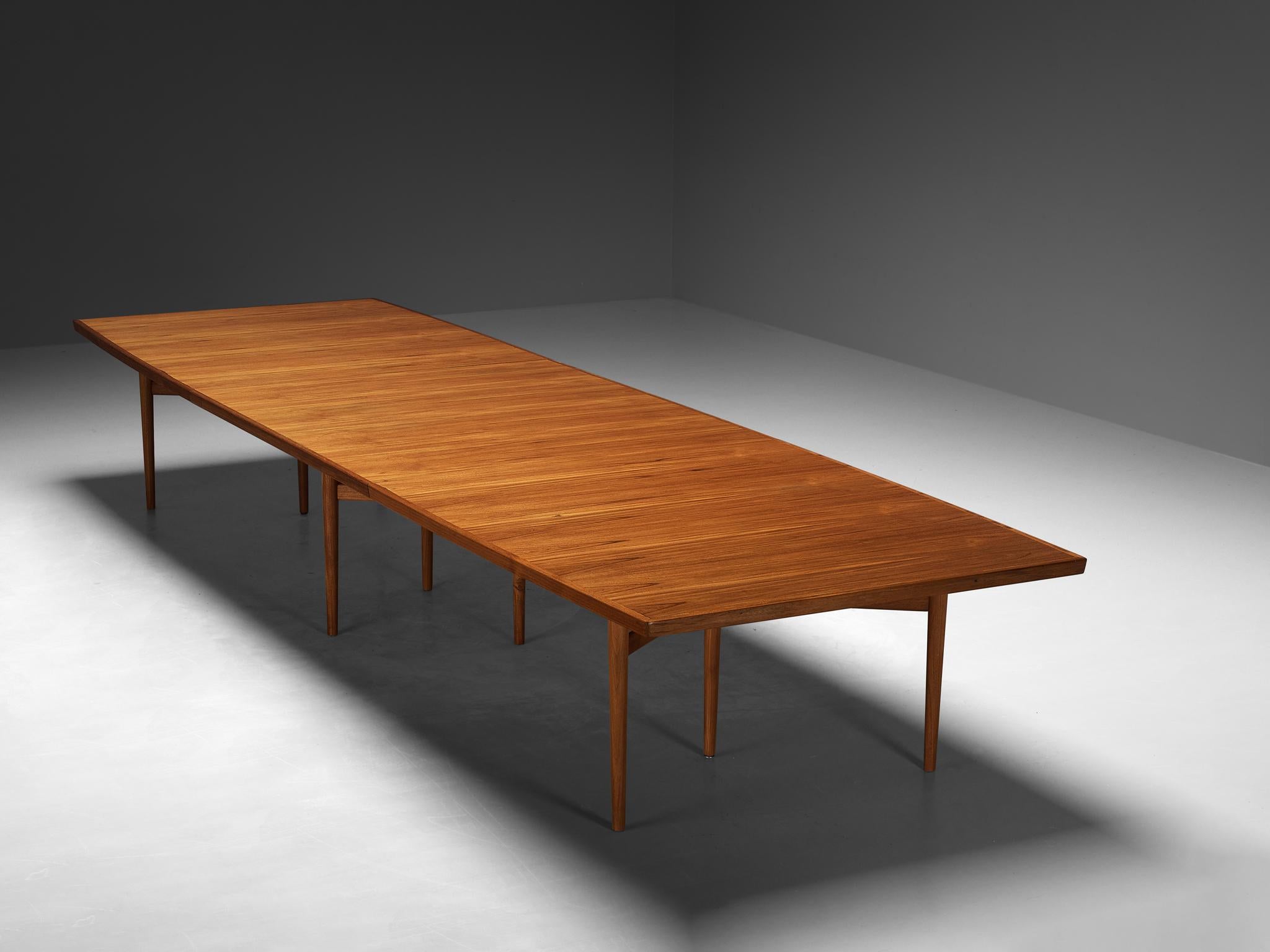 Teck Arne Vodder grande table de conférence ou de salle à manger de 16 pieds en teck  en vente