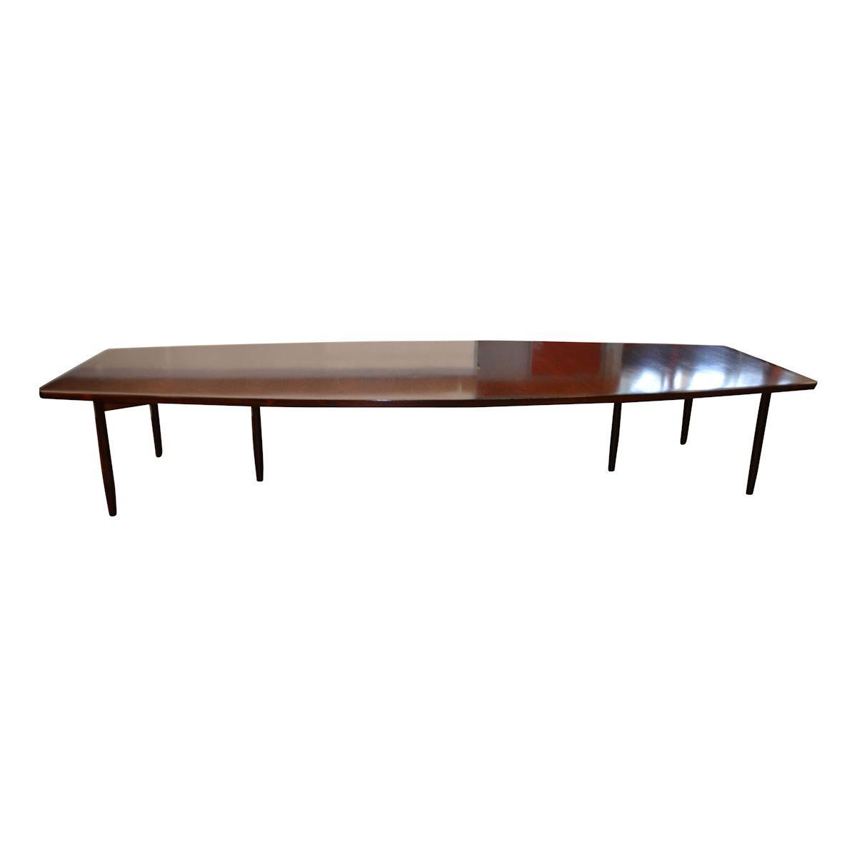 Mid-20th Century Danish design extremaly Large Palisander Boat-Shape Conference Table For Sale