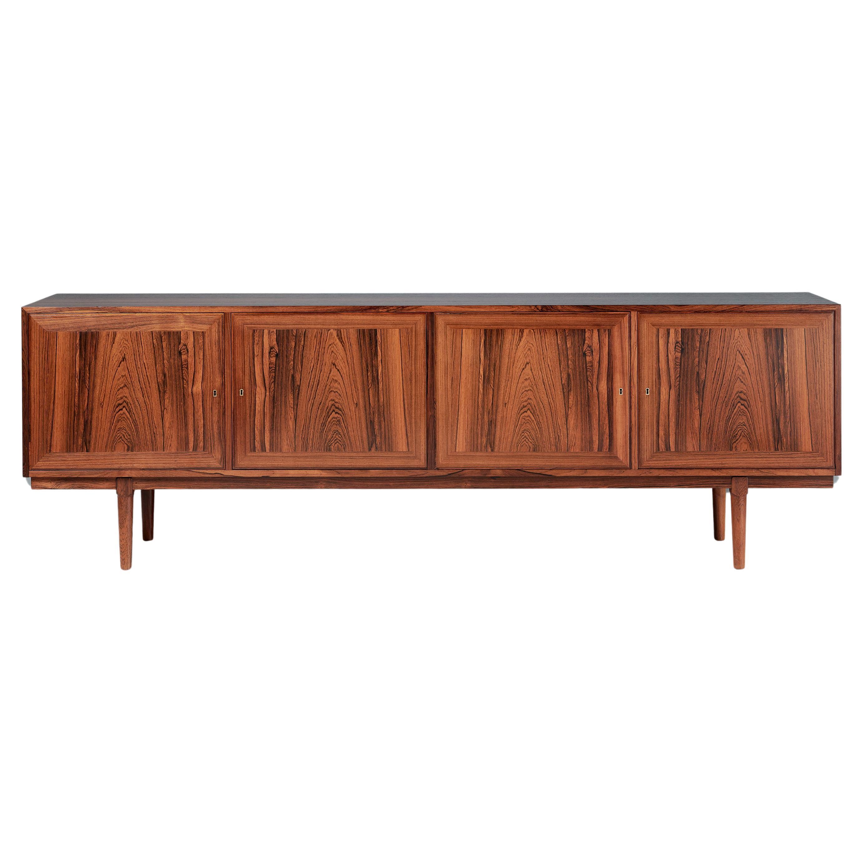 Arne Vodder Lange Sideboard-Anrichte aus Rosenholz, 1950er Jahre im Angebot