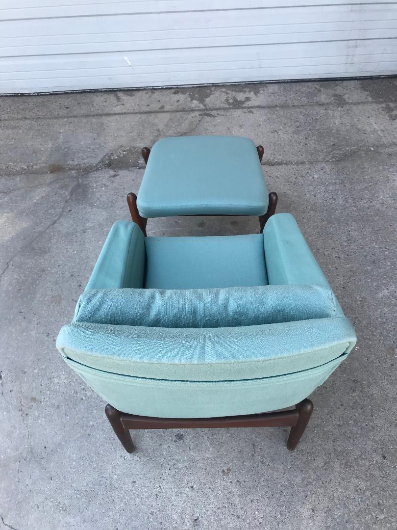 Fabric Arne Vodder Lounge Chair and Ottoman, Classic Modern Design, Denmark, 1950s