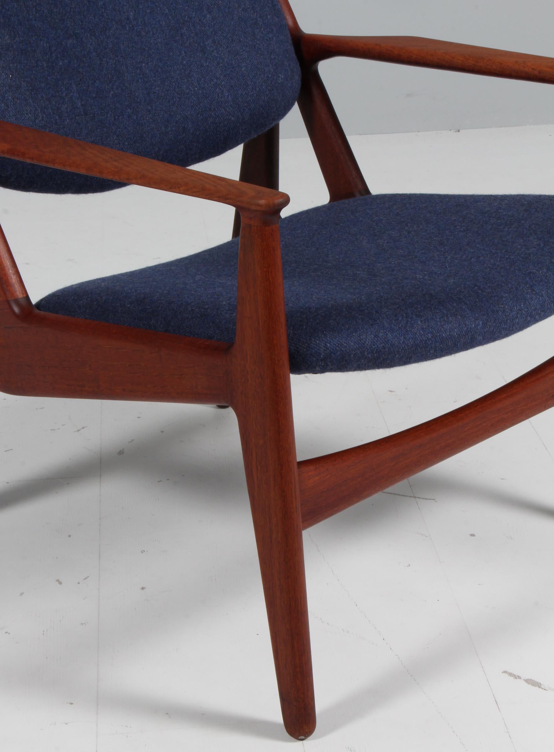 Arne Vodder Lounge Chairs, Solid Teak In Good Condition For Sale In Esbjerg, DK