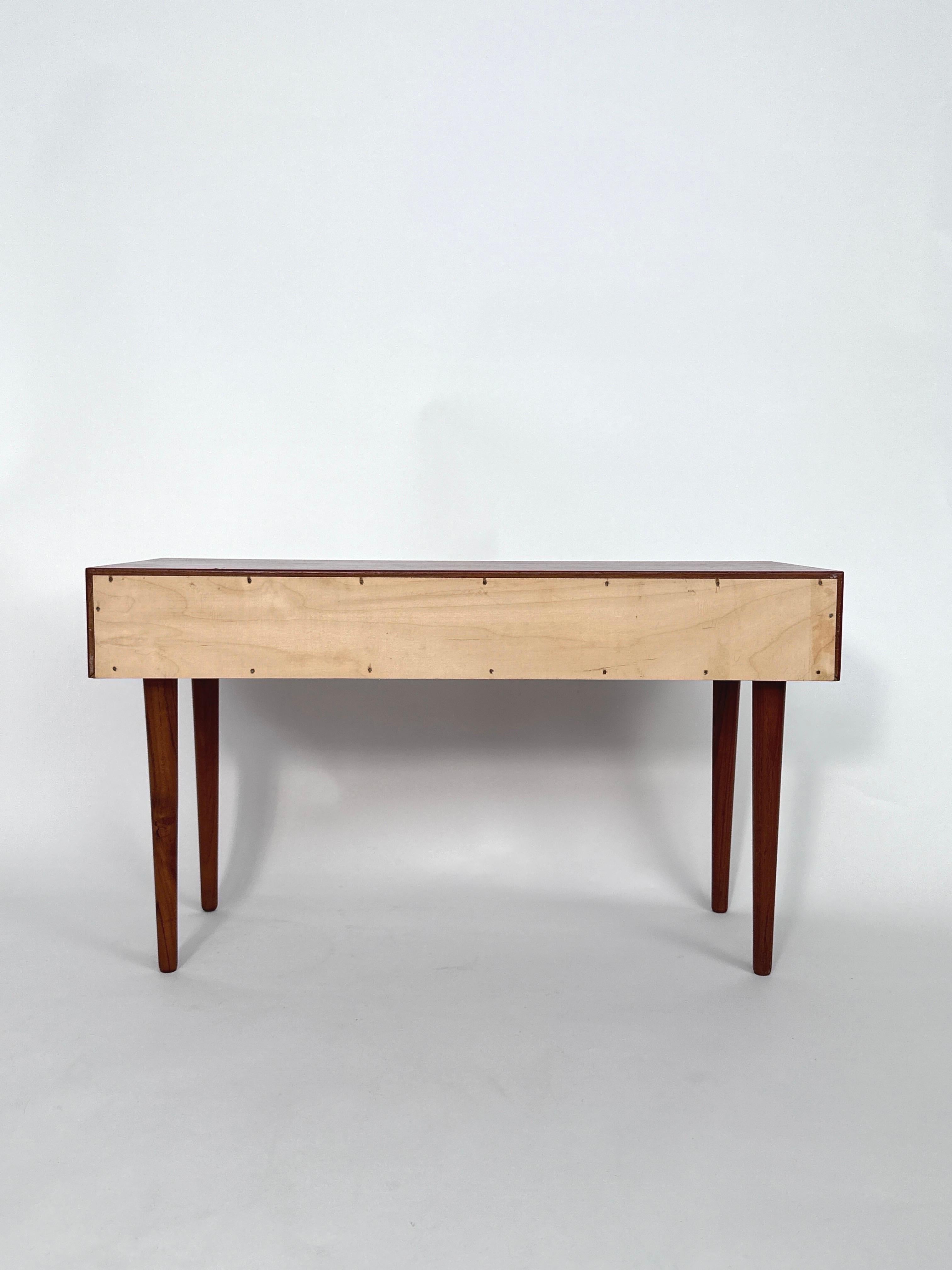 Arne Vodder Lowboard Nightstand Bedside Table Teak Chest of Drawer Niels Clausen 7