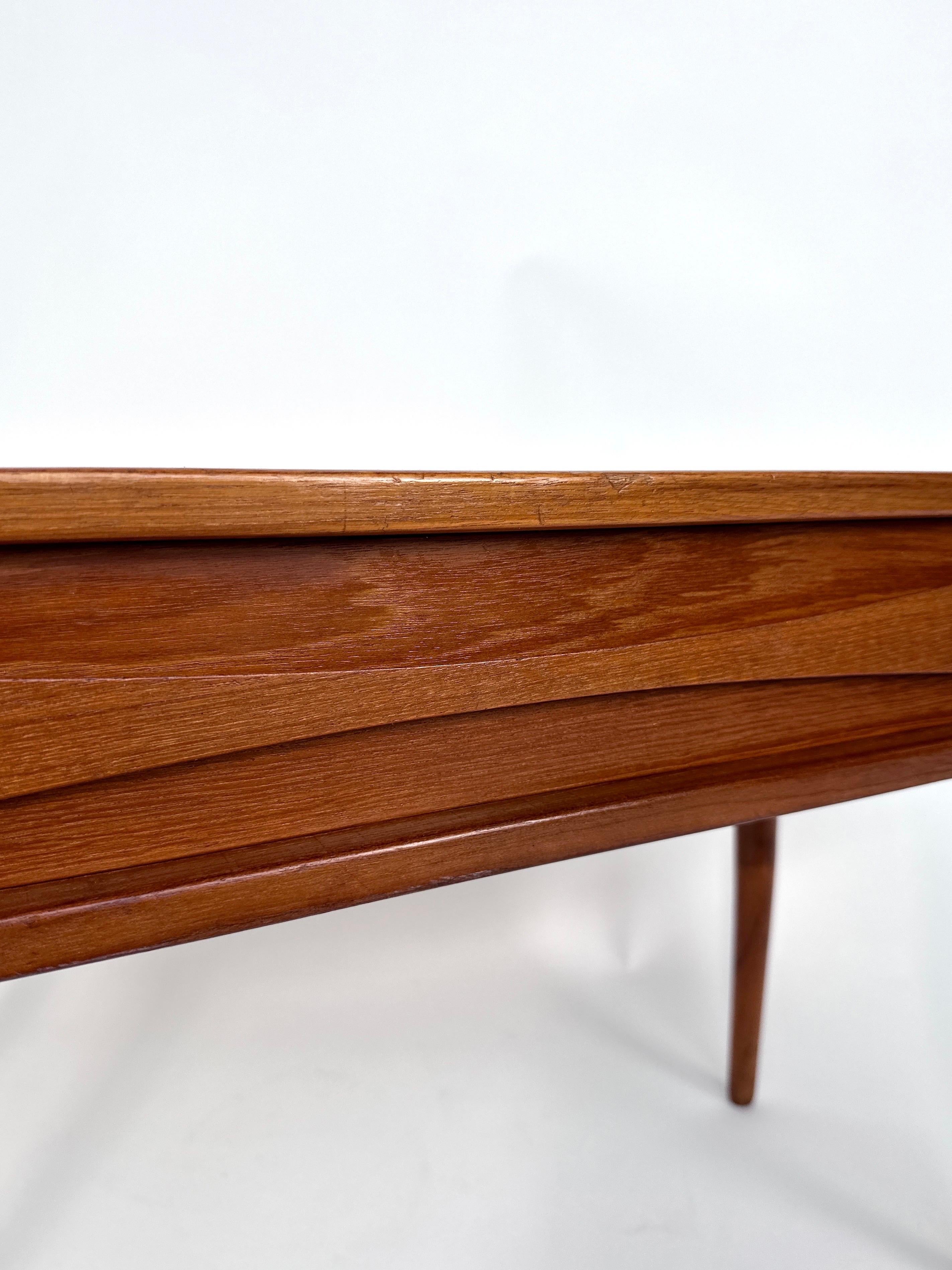 Arne Vodder Lowboard Nightstand Bedside Table Teak Chest of Drawer Niels Clausen 2