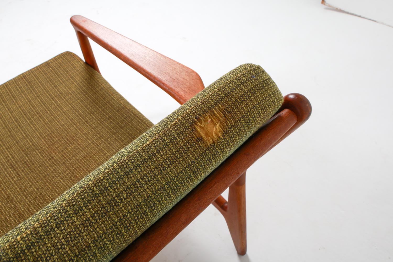 Arne Vodder Canapé en teck danois du milieu du siècle Circa 1960's en vente 4
