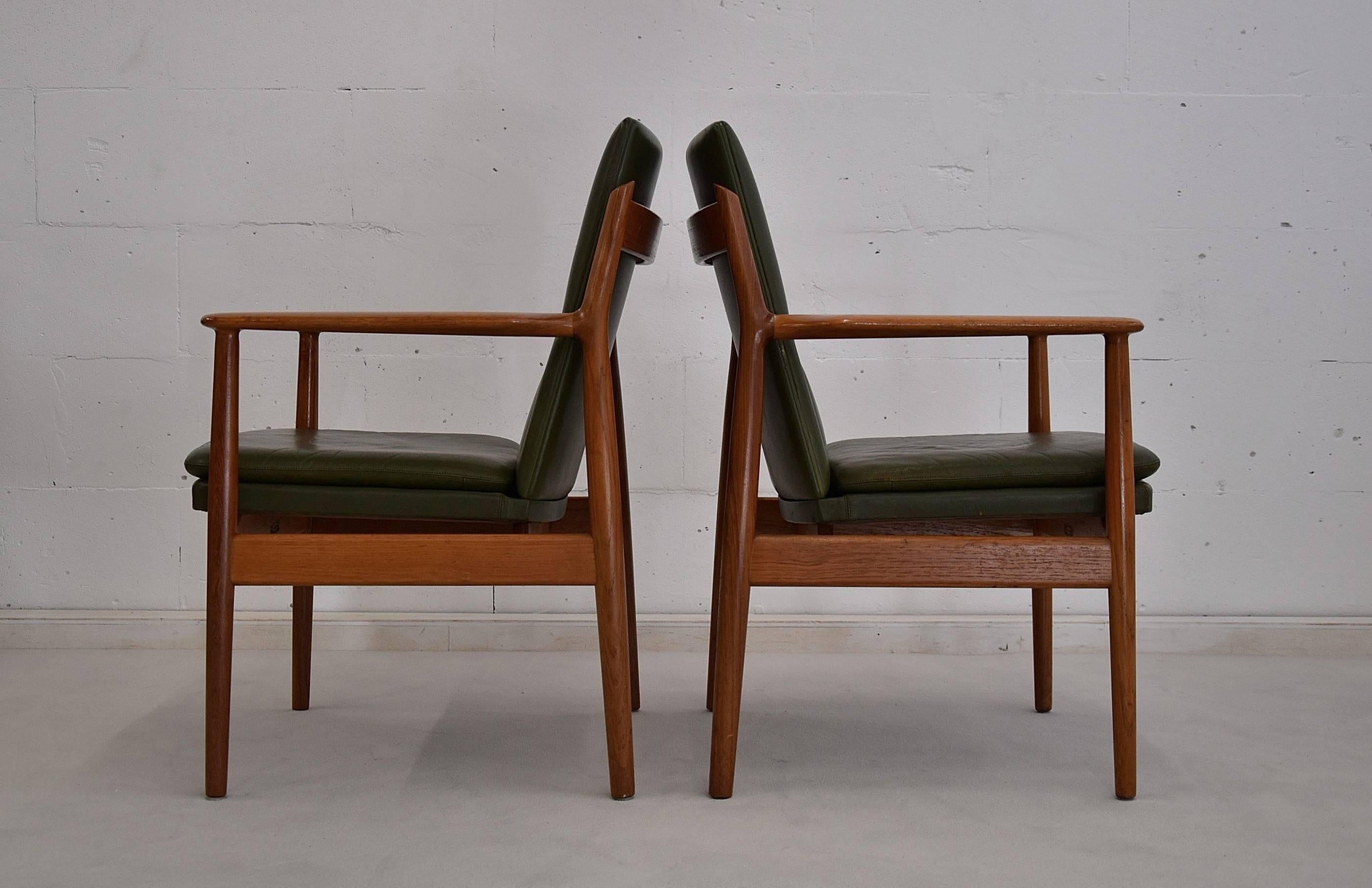 Arne Vodder Mid-Century Modern Armchair Denmark For Sale 4