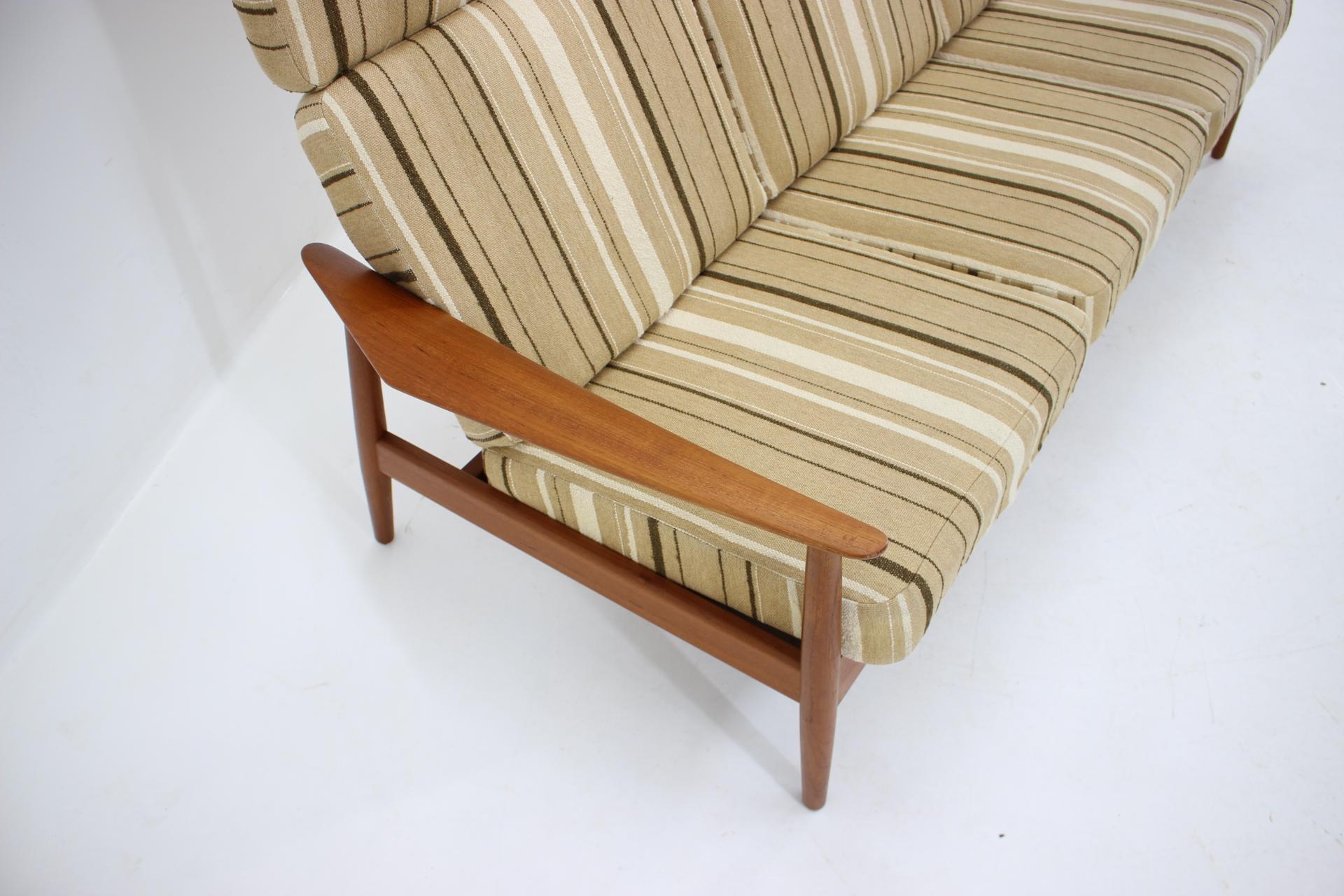 Fabric Arne Vodder Midcentury Three-seat sofa FD 164, France & Son, Denmark, 1960s