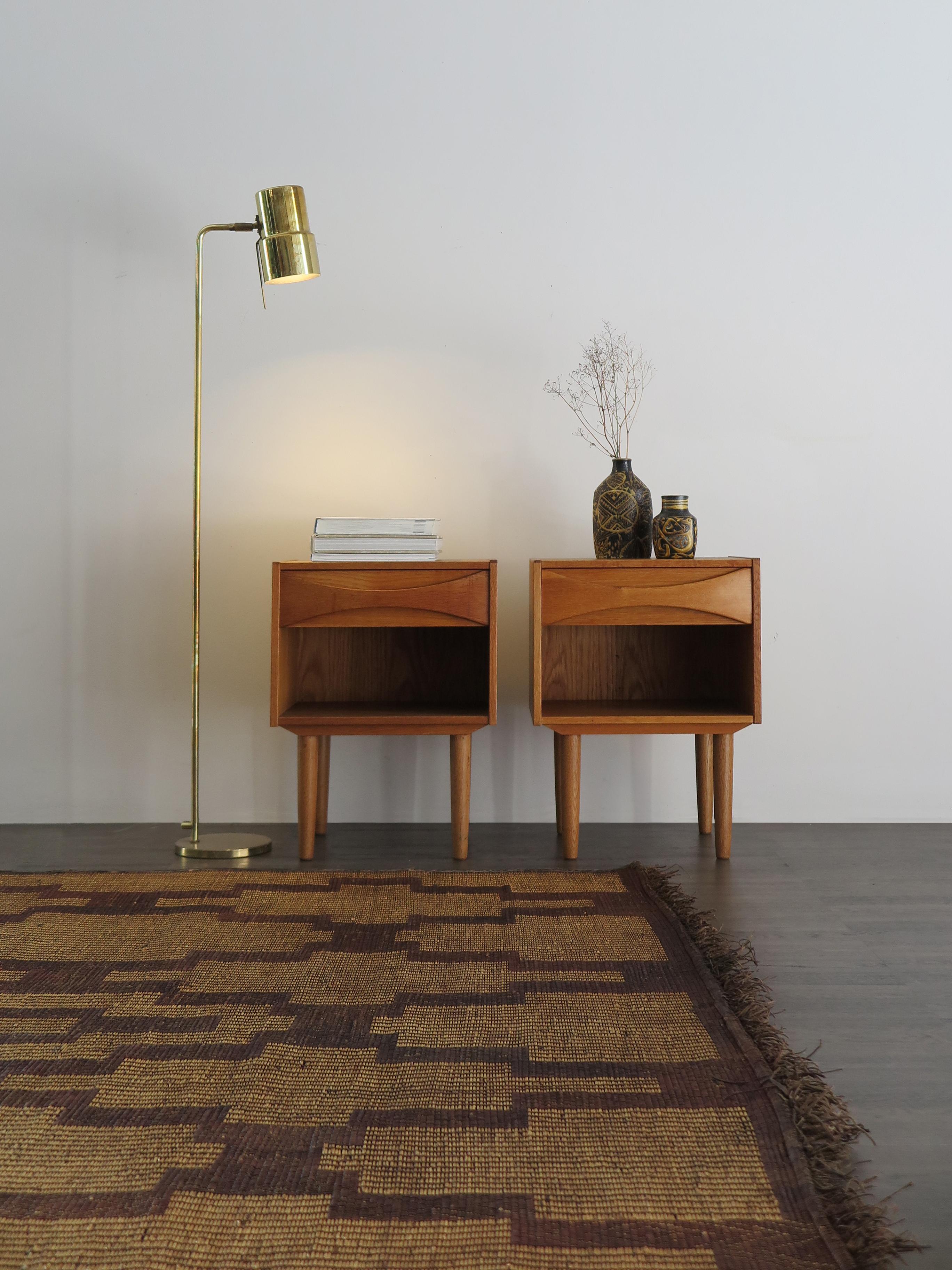 Arne Vodder Mid-Century Modern Design Scandinavian Oak Nightstands, 1950s 5