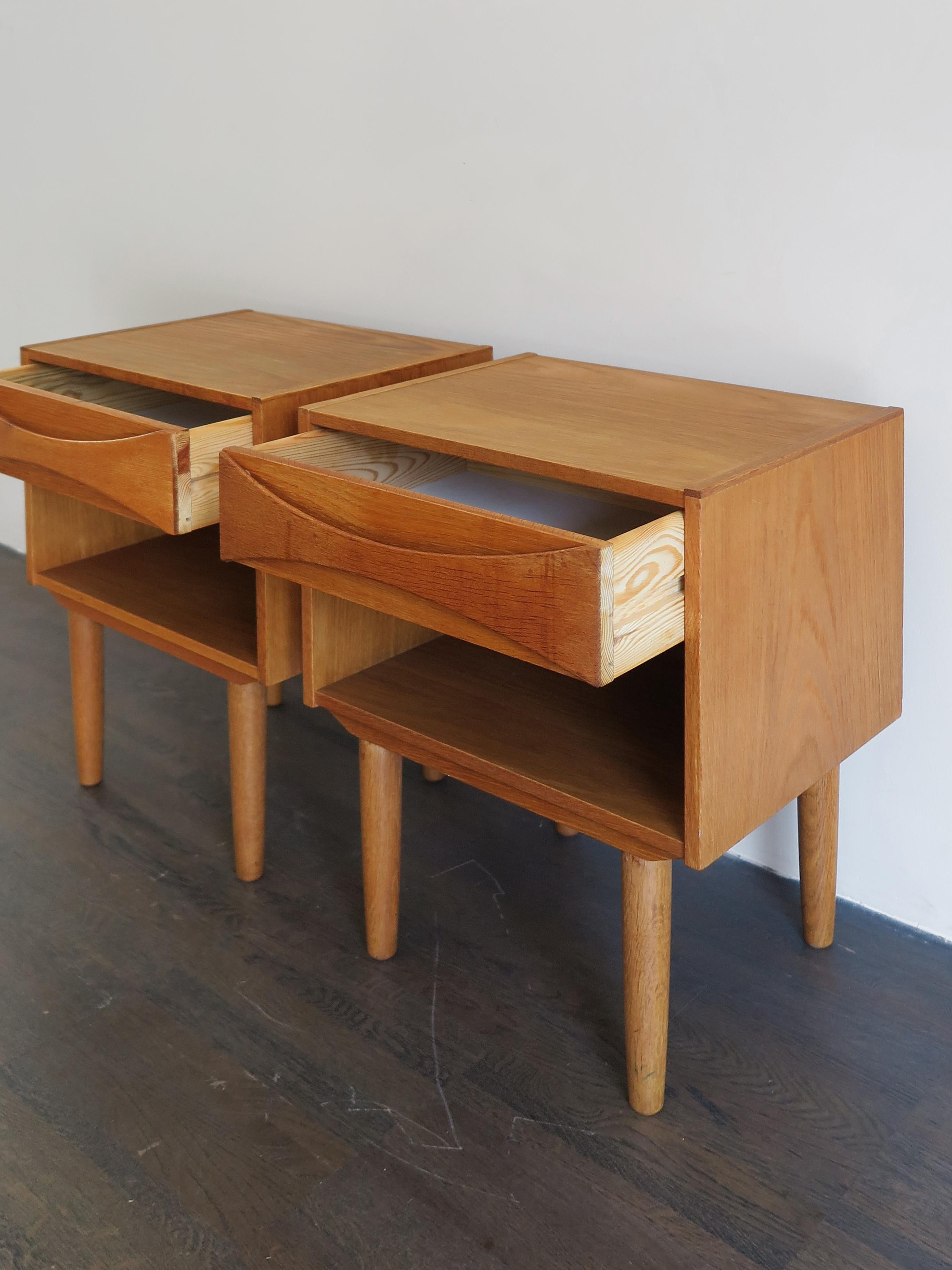 Danish Arne Vodder Mid-Century Modern Design Scandinavian Oak Nightstands, 1950s