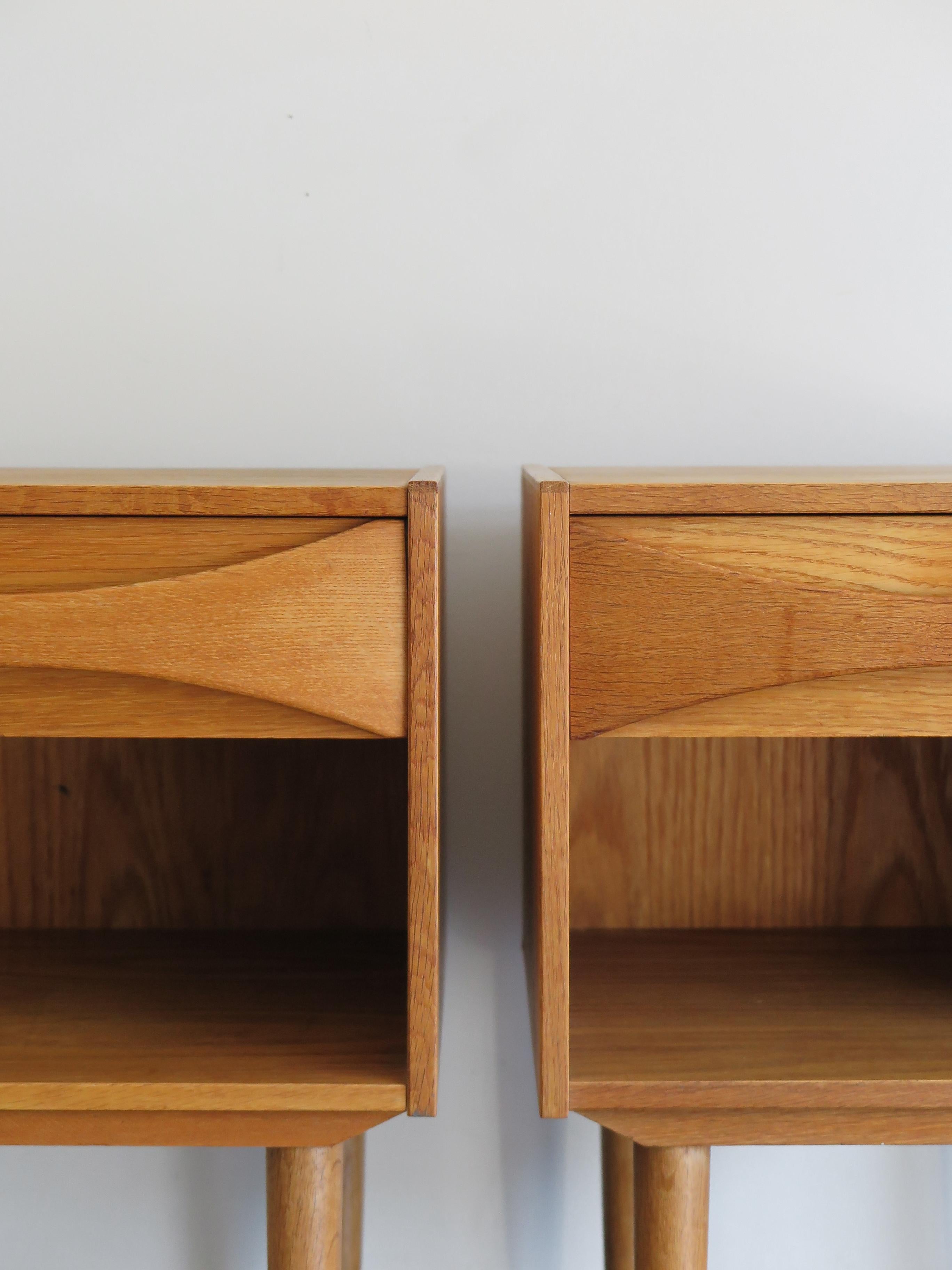 Veneer Arne Vodder Mid-Century Modern Design Scandinavian Oak Nightstands, 1950s