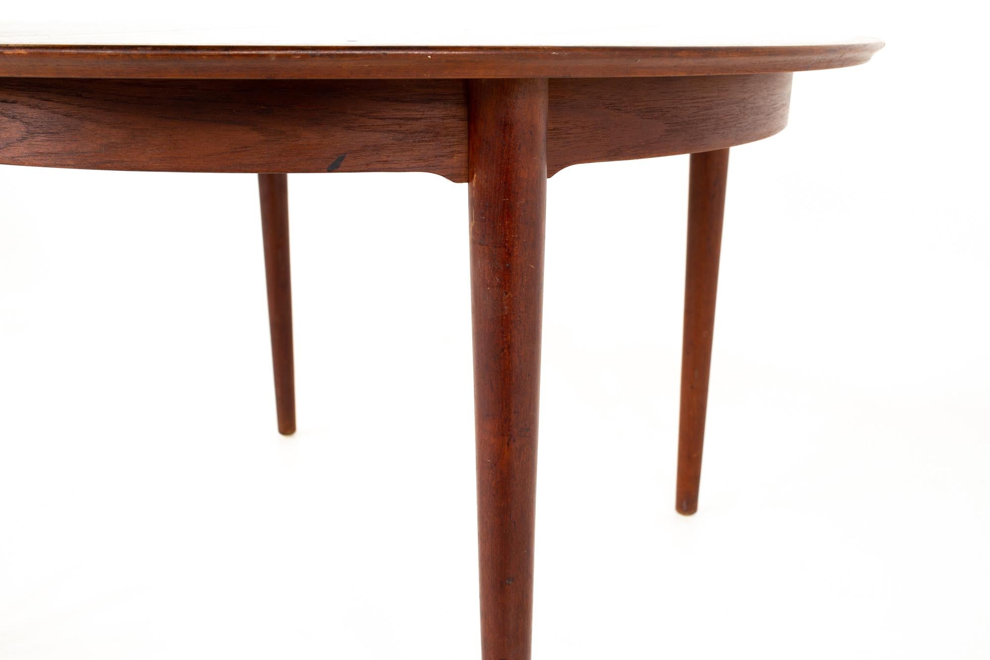 Arne Vodder Mid Century Teak Dining Table In Excellent Condition In Countryside, IL
