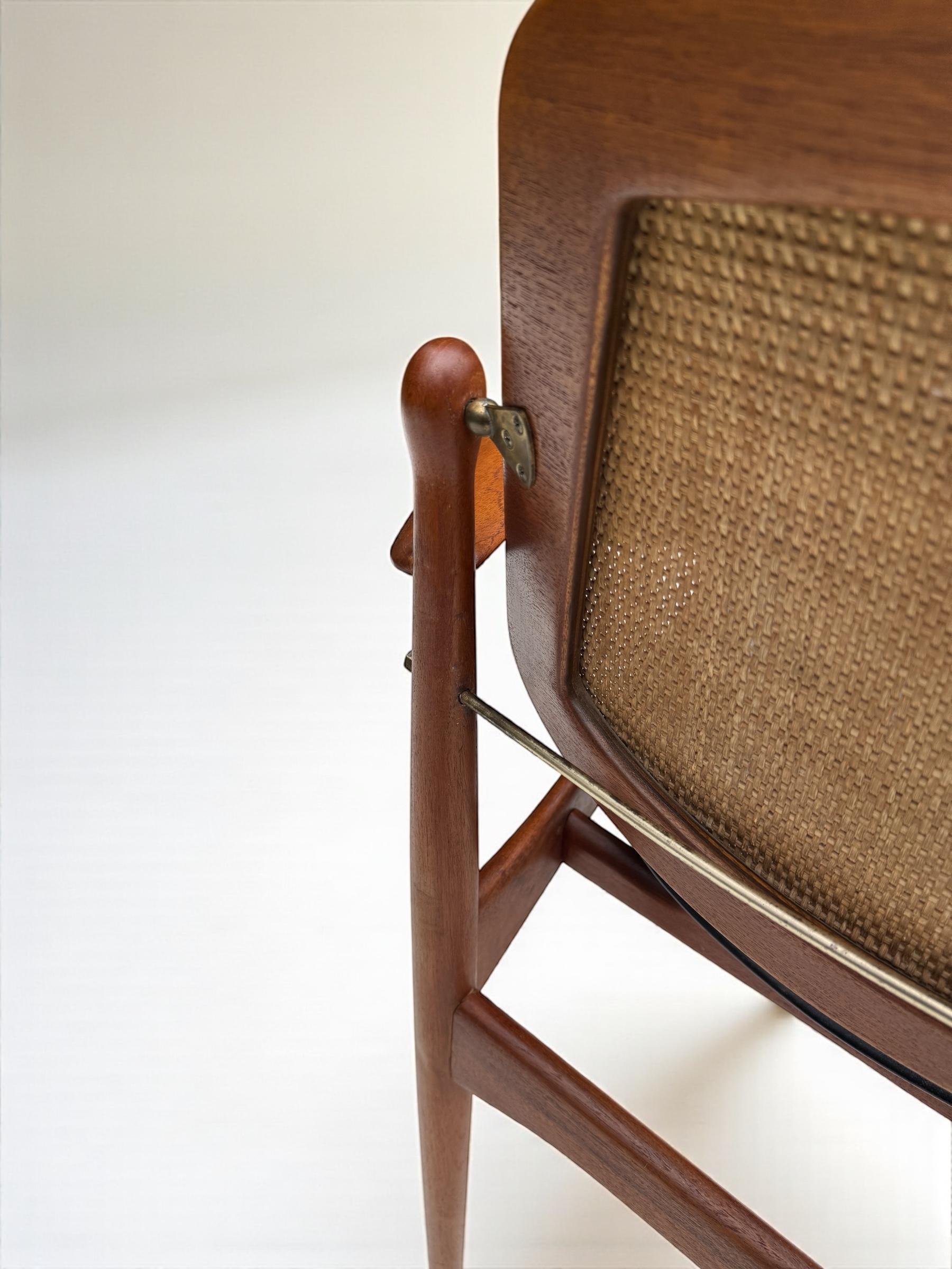 Arne Vodder Model 186 Armchair in Teak, Leather & Rattan, Denmark 1950's For Sale 3