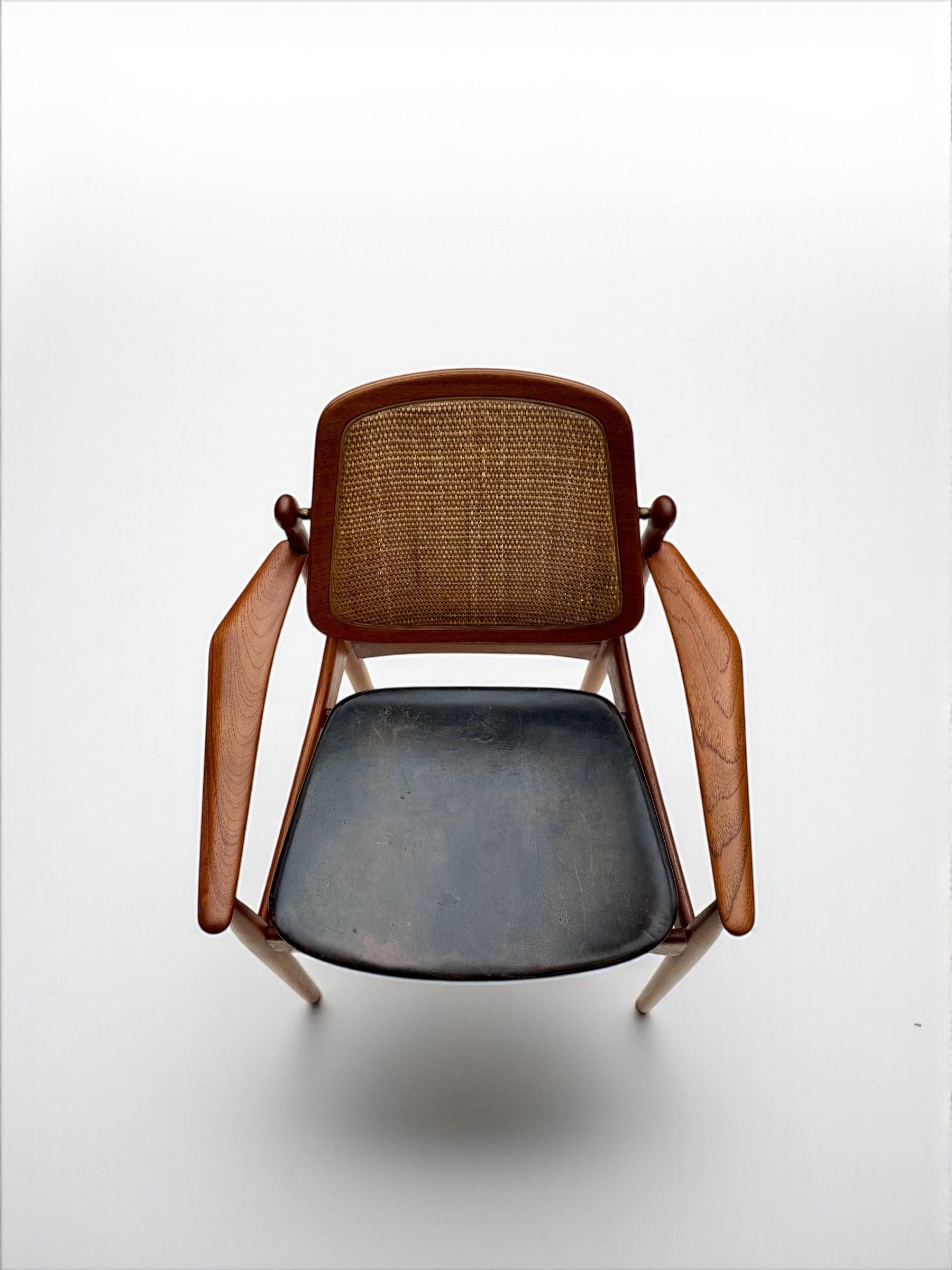 Mid-20th Century Arne Vodder Model 186 Armchair in Teak, Leather & Rattan, Denmark 1950's For Sale