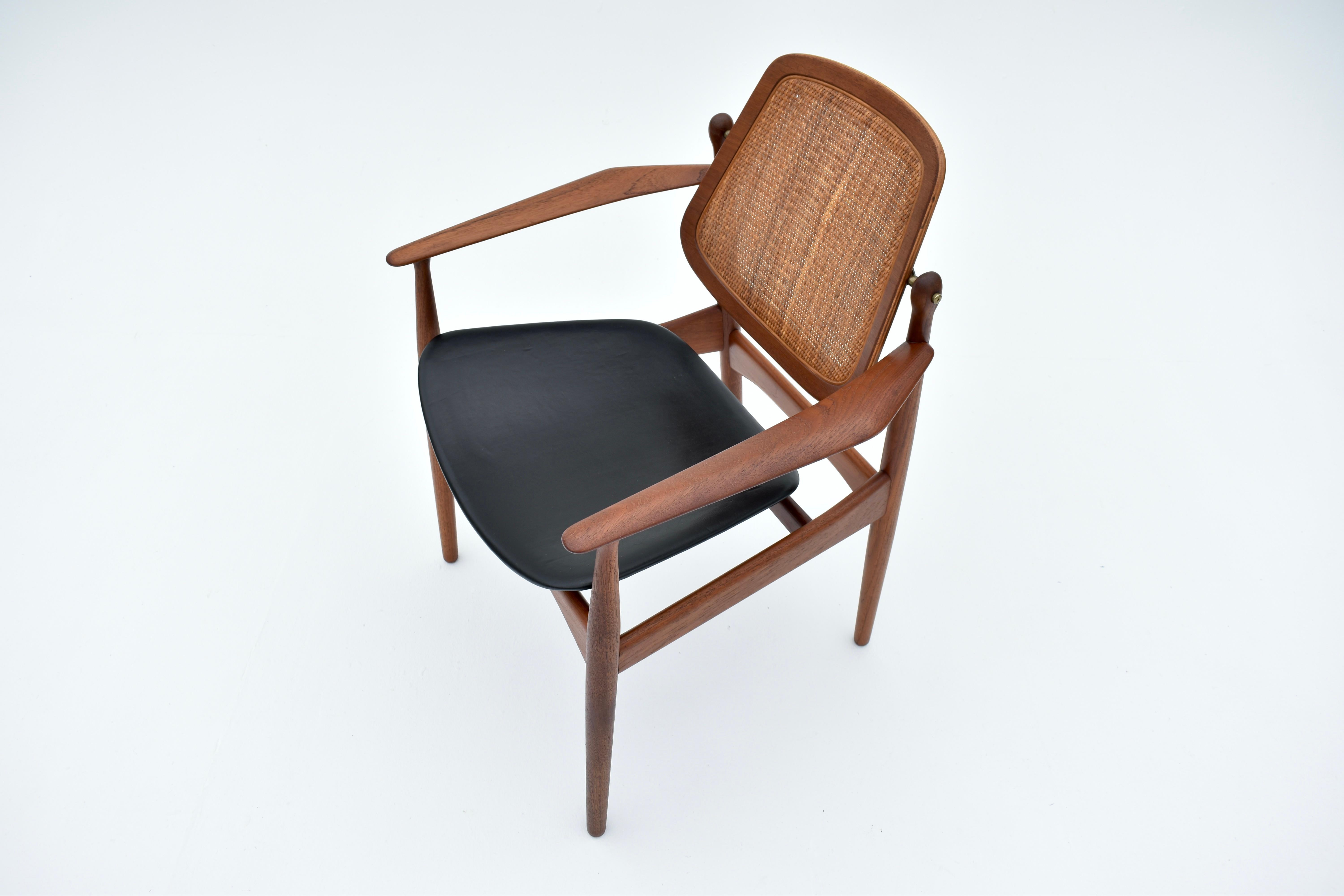 Danois Arne Vodder Model 186 Chaise en teck, rotin et cuir pour France & Son, Danemark en vente