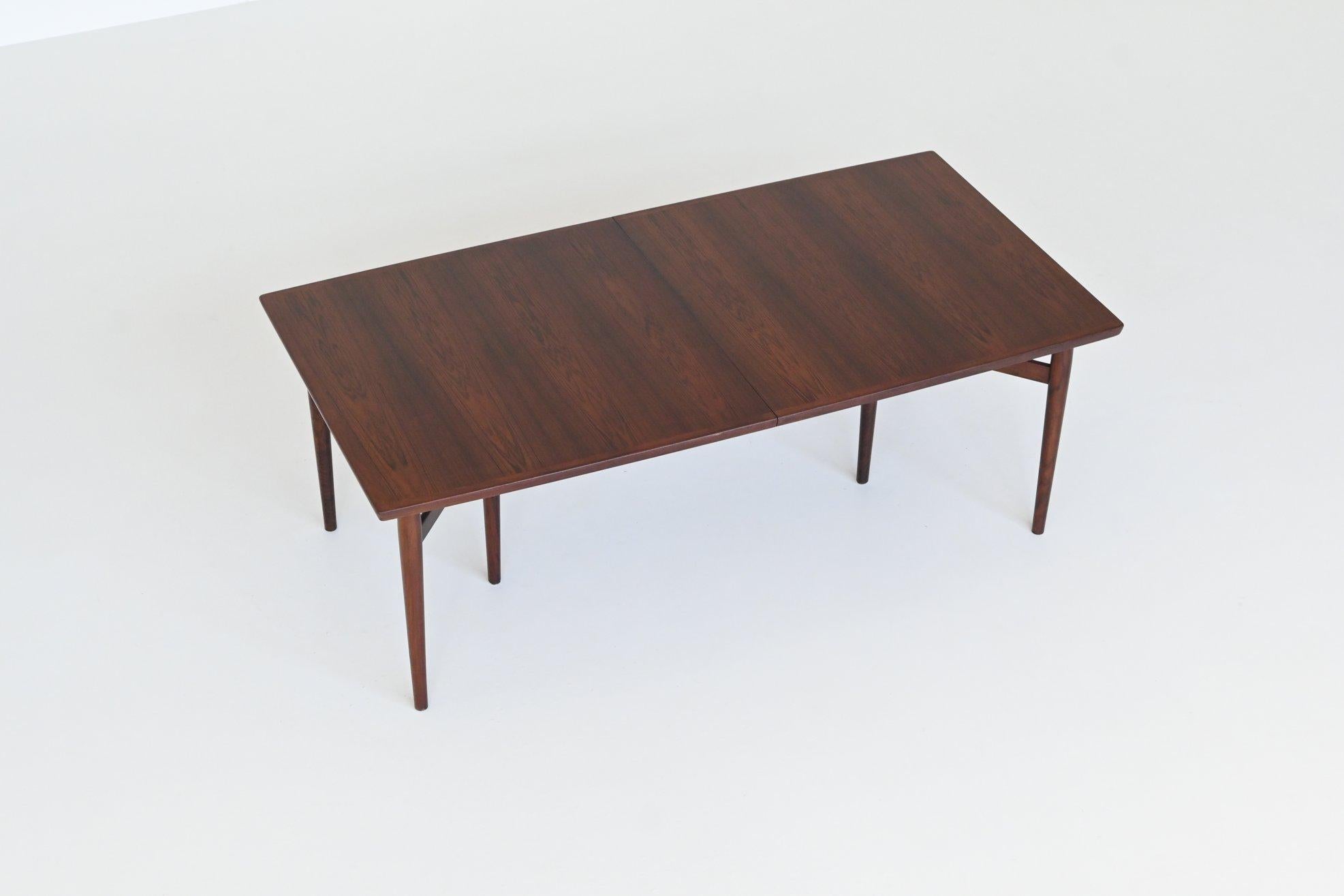 Arne Vodder model 201 dining table in rosewood Sibast Furniture Denmark 1960 7