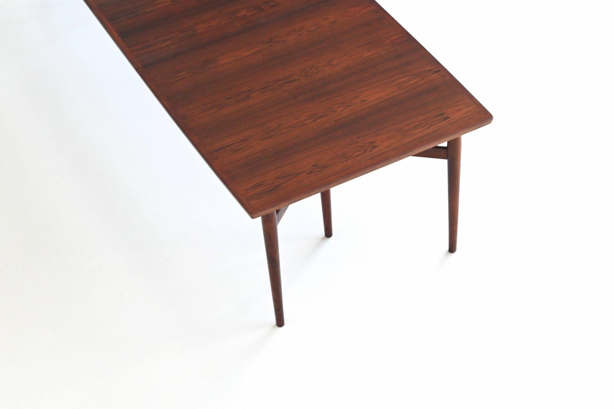 Rosewood Arne Vodder model 201 dining table in rosewood Sibast Furniture Denmark 1960