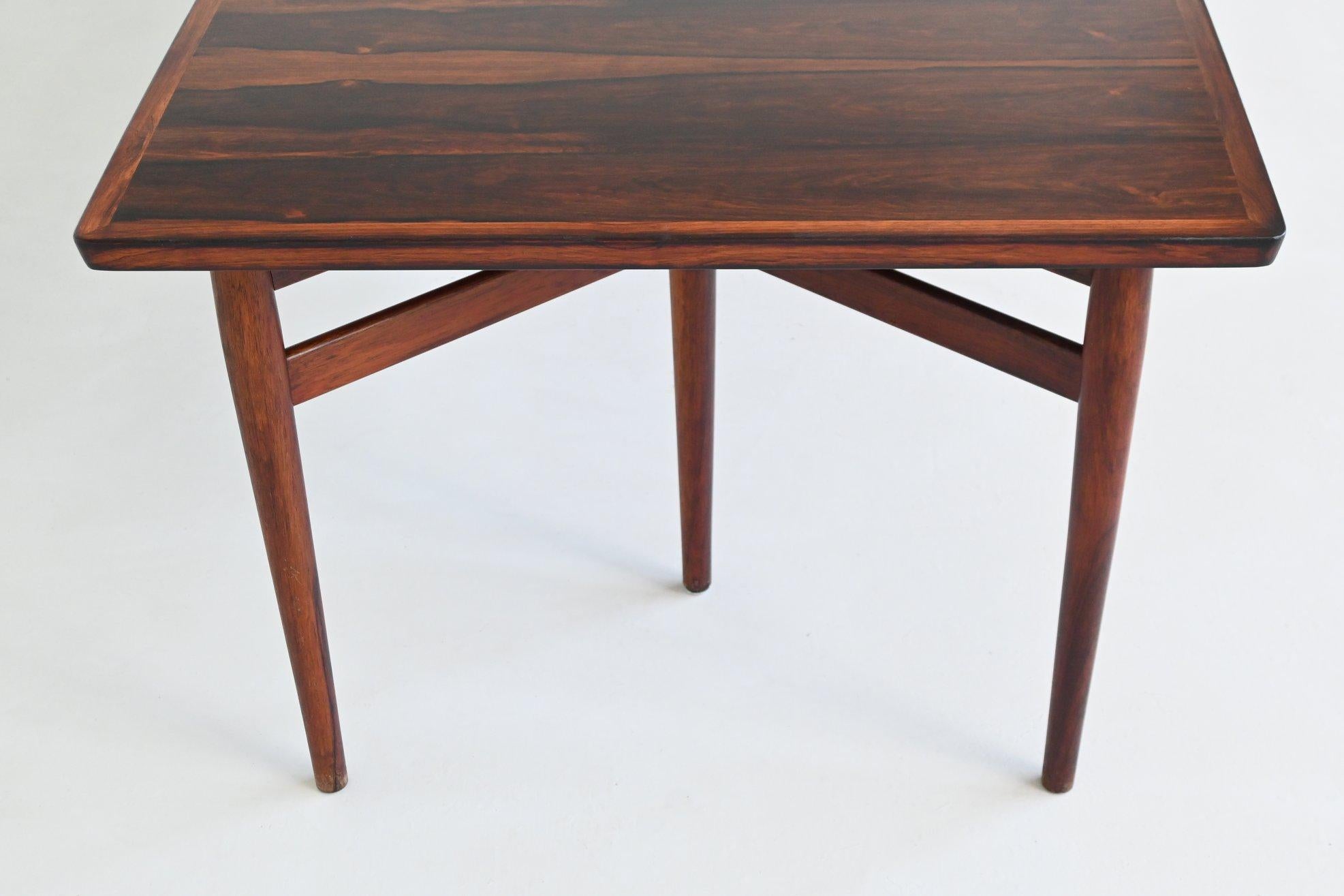 Arne Vodder model 201 large dining table rosewood Sibast Denmark 1960 For Sale 8