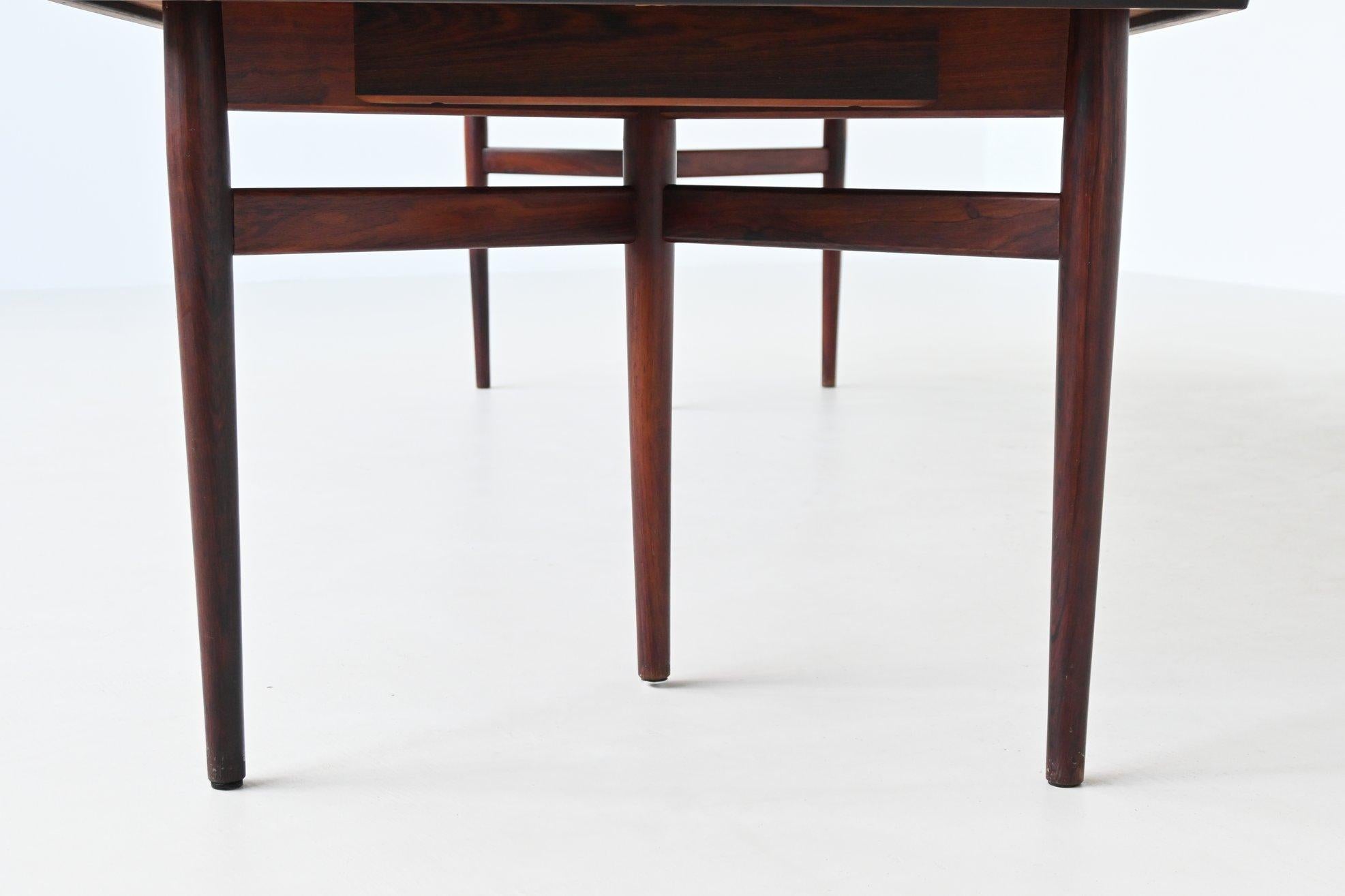 Arne Vodder model 201 large dining table rosewood Sibast Denmark 1960 For Sale 12