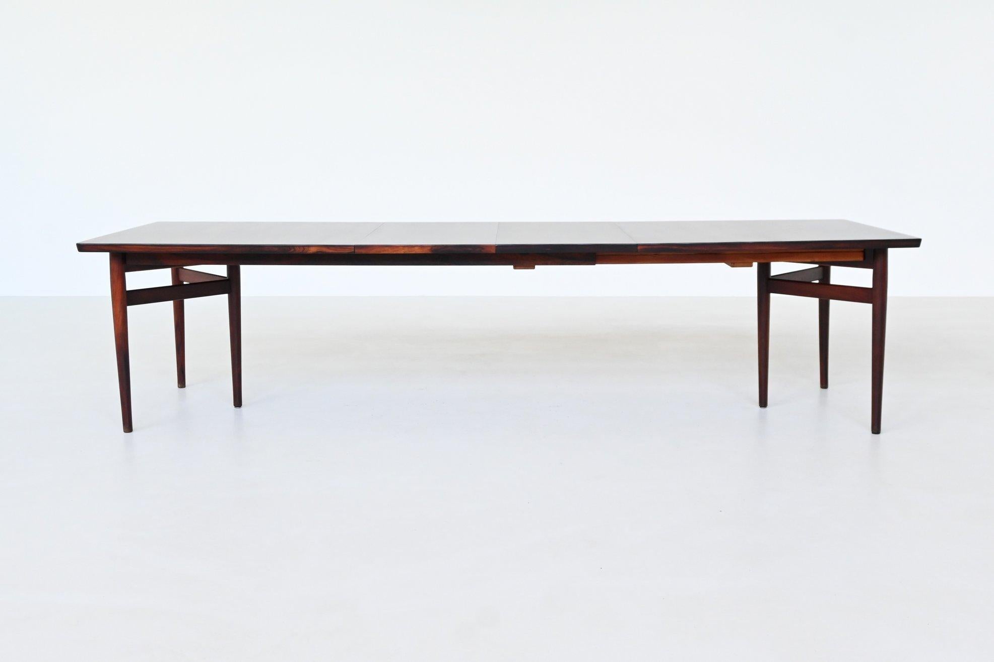 Scandinavian Modern Arne Vodder model 201 large dining table rosewood Sibast Denmark 1960 For Sale