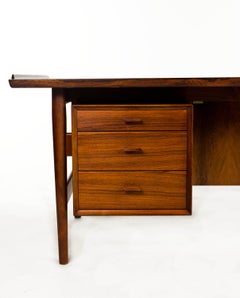Arne Vodder Model "207" Large Rosewood Executive Desk for Sibast Denmark 1960's