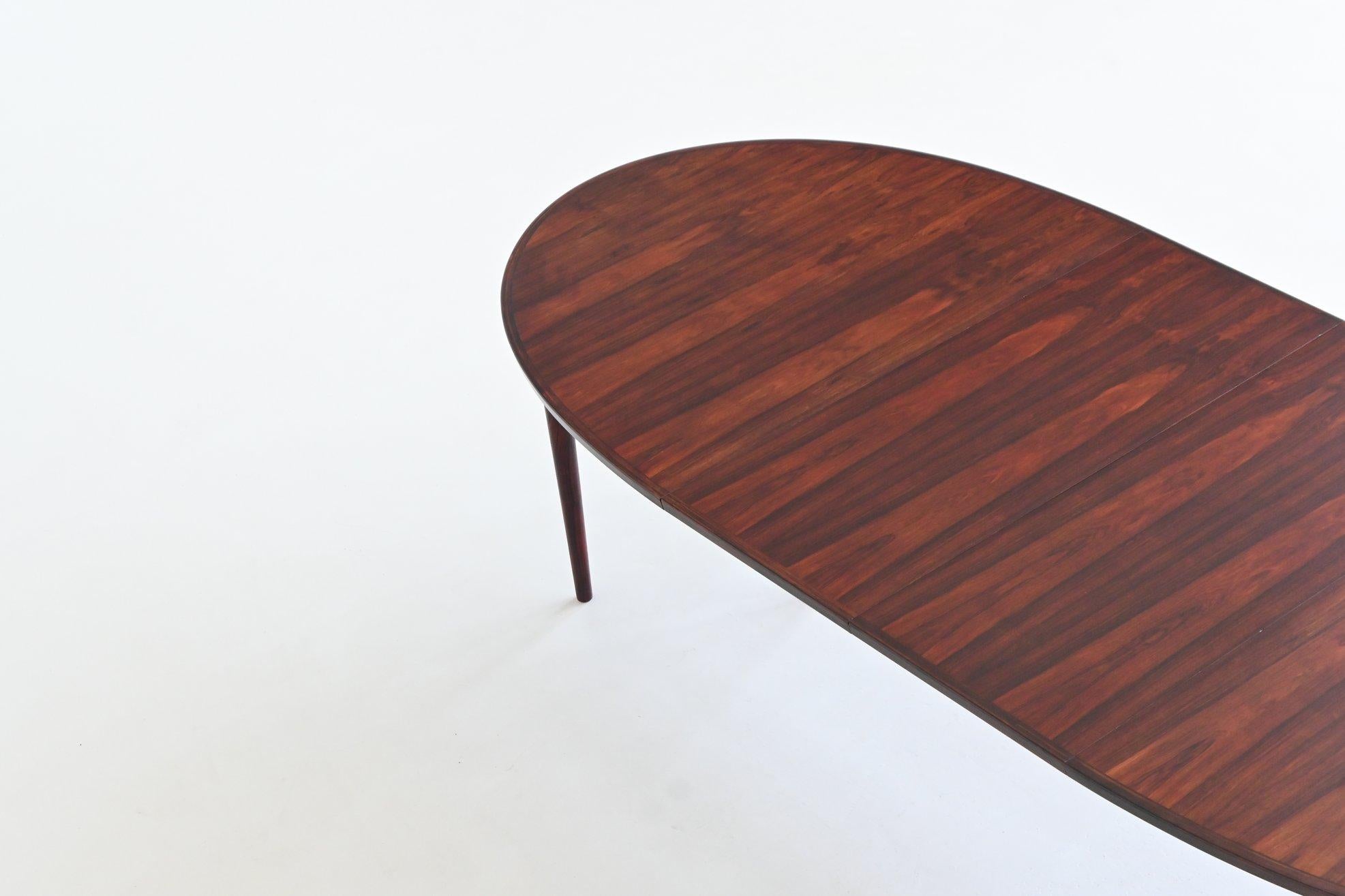Arne Vodder modello 212 tavolo da pranzo ovale palissandro Sibast Danimarca 1960 in vendita 11