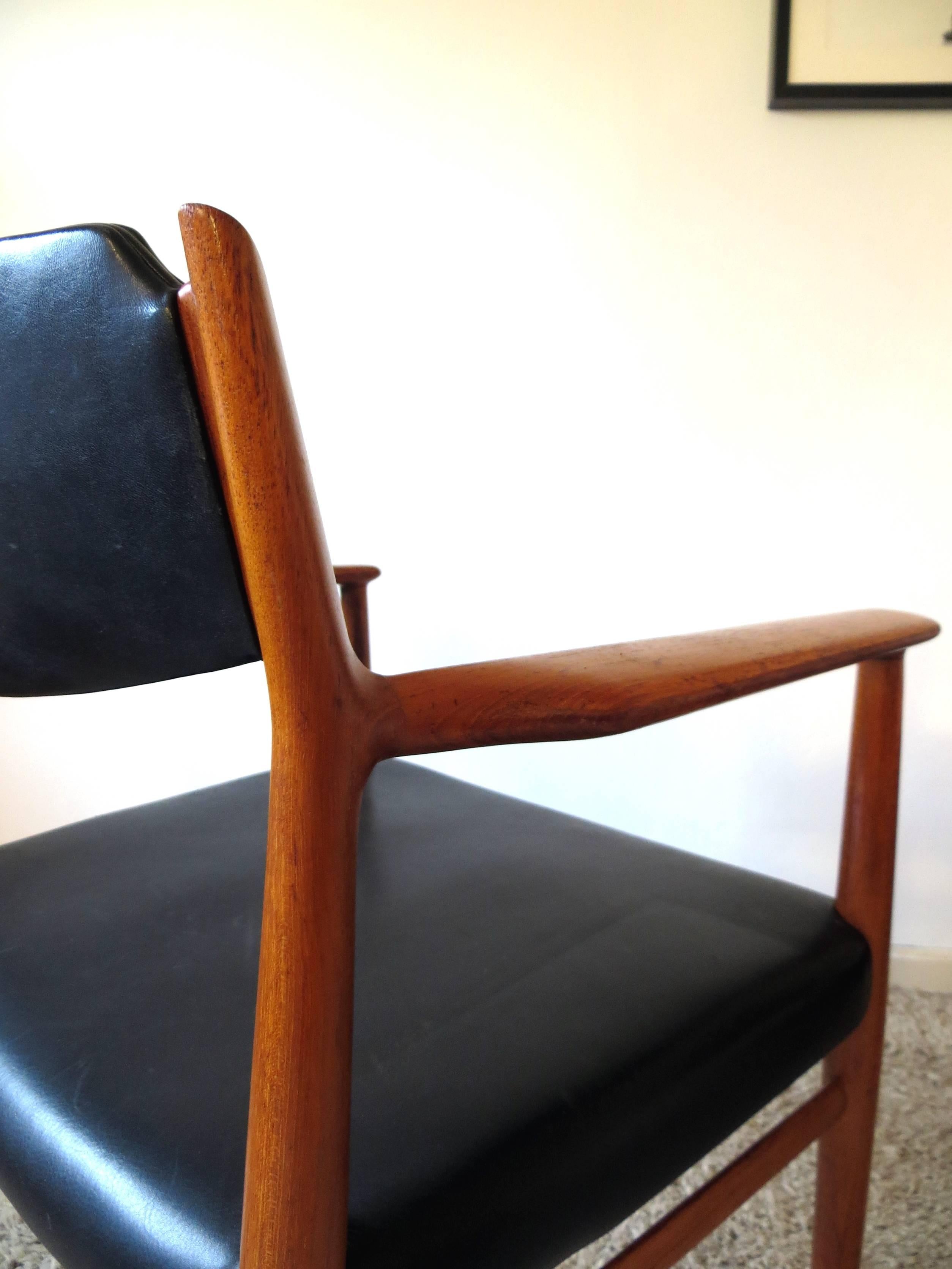 20th Century Arne Vodder Sibast Model 418 Danish Dining Teak & Leather Chairs , Set of 2, 60s For Sale