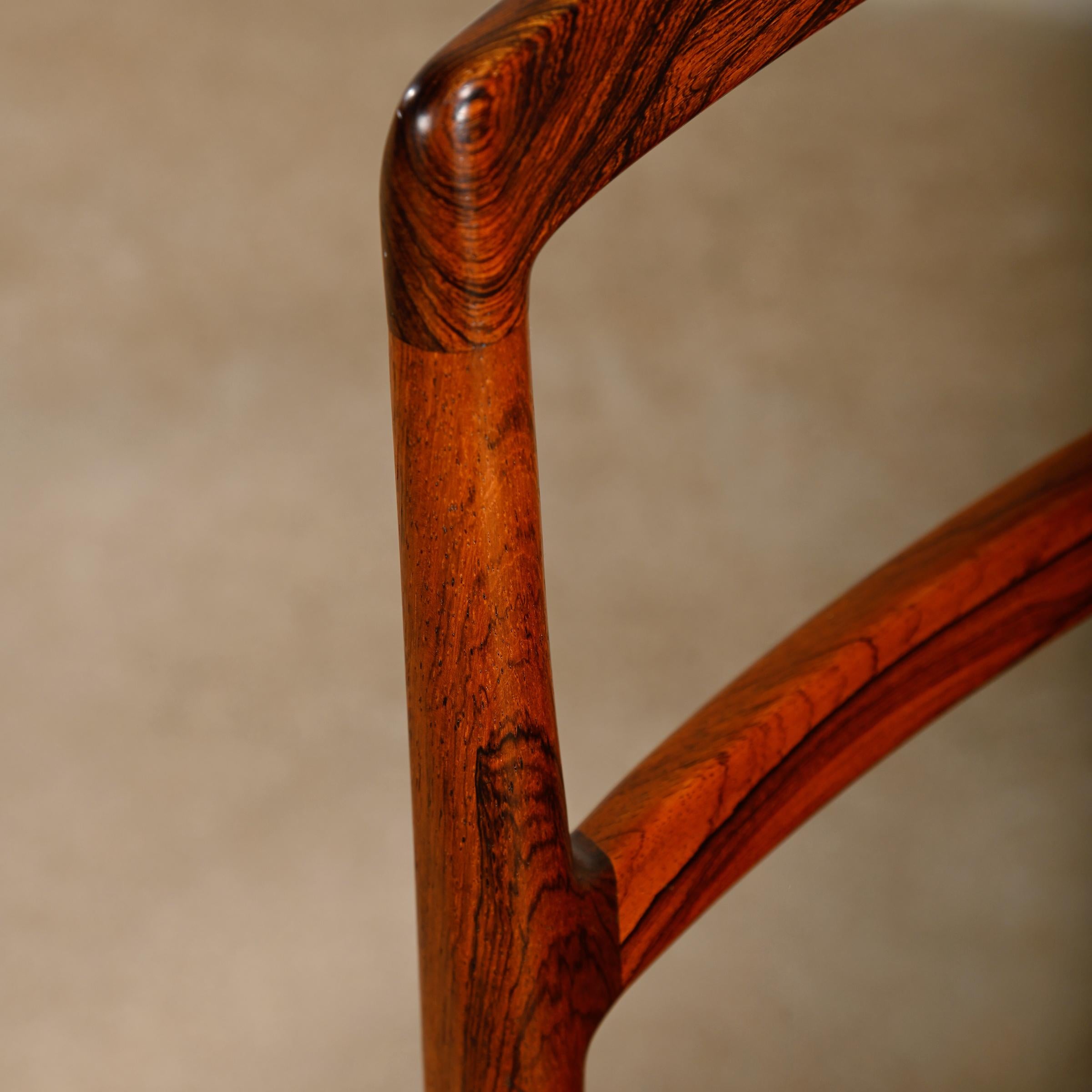 Arne Vodder Model 430 Dining Chairs in Aubergine Leather for Sibast Møbler For Sale 11