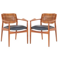 Arne Vodder "Model 51A" Armchairs in Beech and Leather for Sibast, Pair