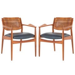 Arne Vodder "Model 51A" Armchairs in Beech and Leather for Sibast, Pair