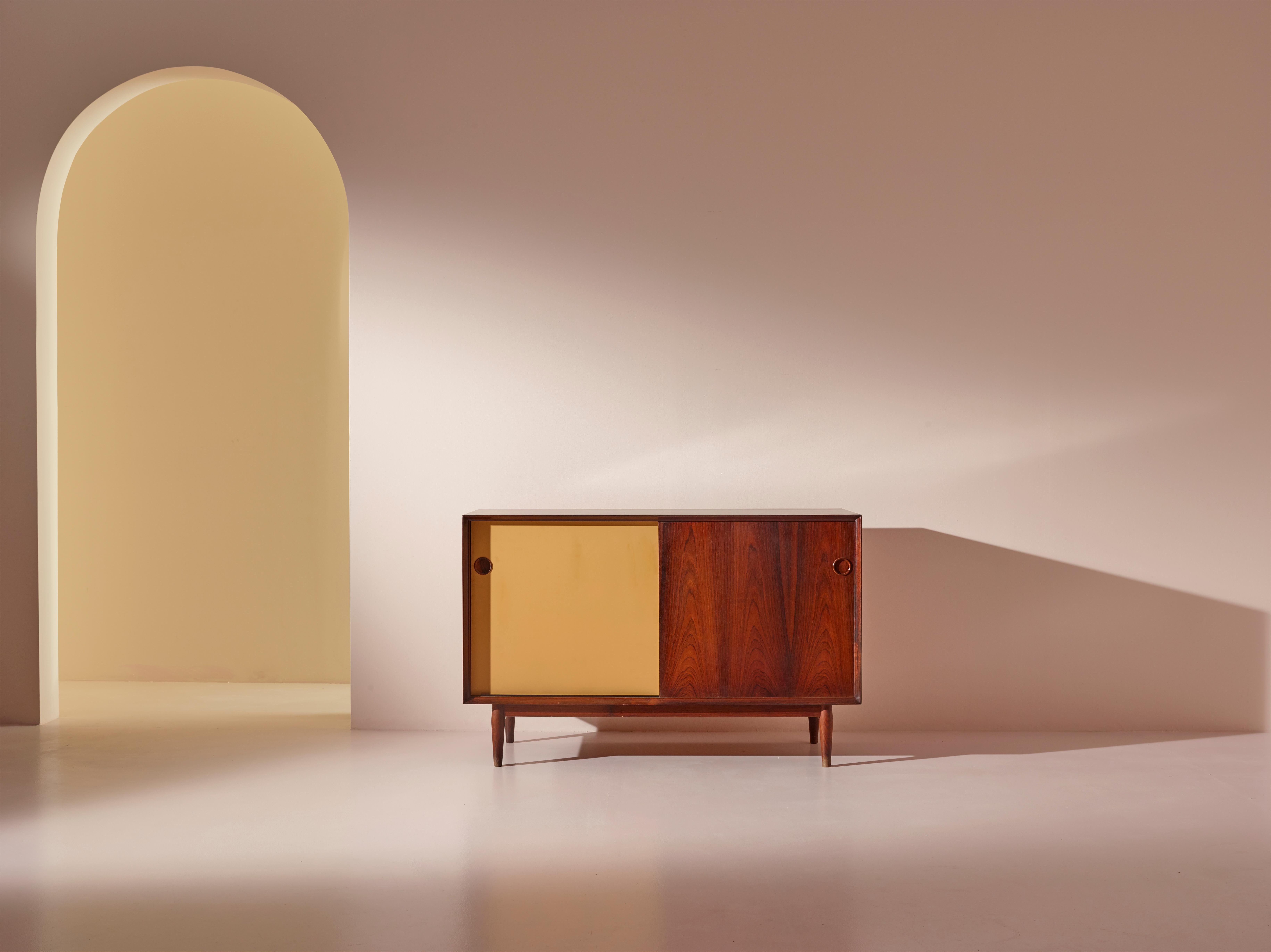 Arne Vodder Model OS11 Sideboard by Sibast with Coloured and Reversible Doors For Sale 3