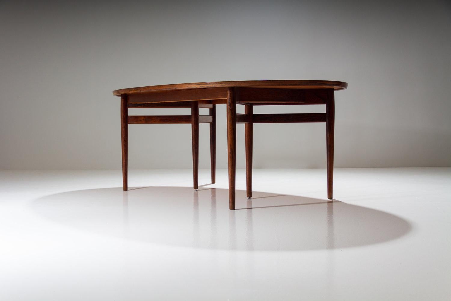 Arne Vodder Oval Dining Table for Sibast Furniture, Denmark, 1960s 2