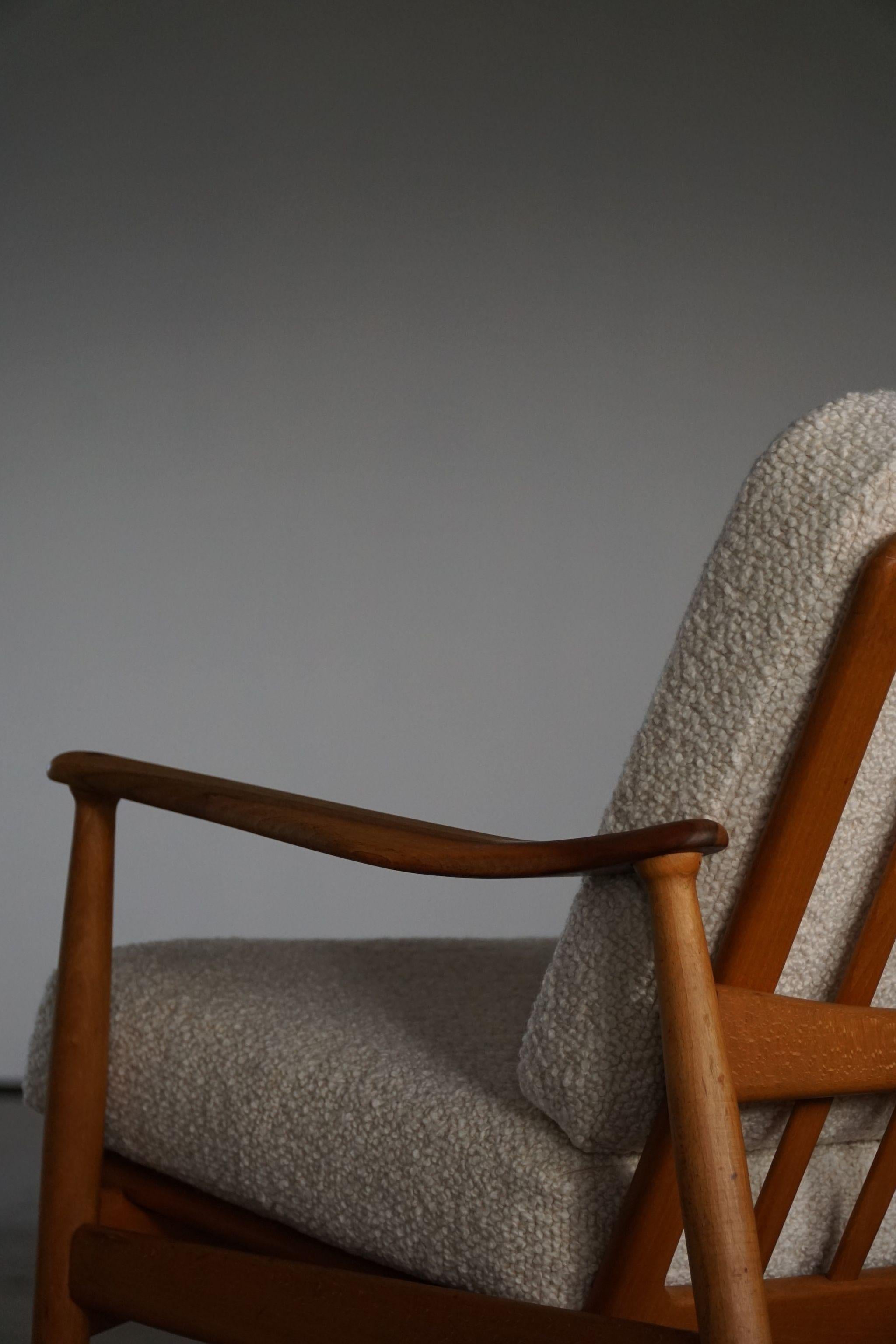 Arne Vodder, Pair of Lounge Chairs, Model FD 161, Reupholstered in Bouclé, 1950s 5