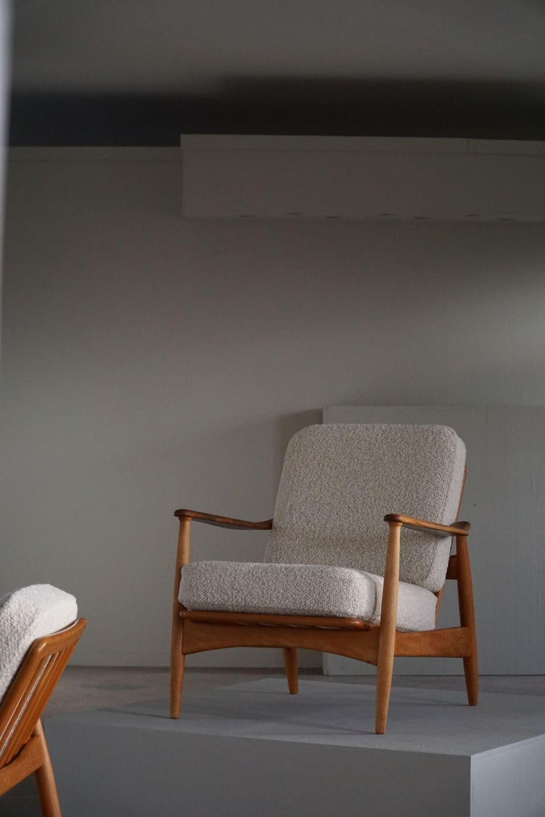 Arne Vodder, Pair of Lounge Chairs, Model FD 161, Reupholstered in Bouclé, 1950s For Sale 6