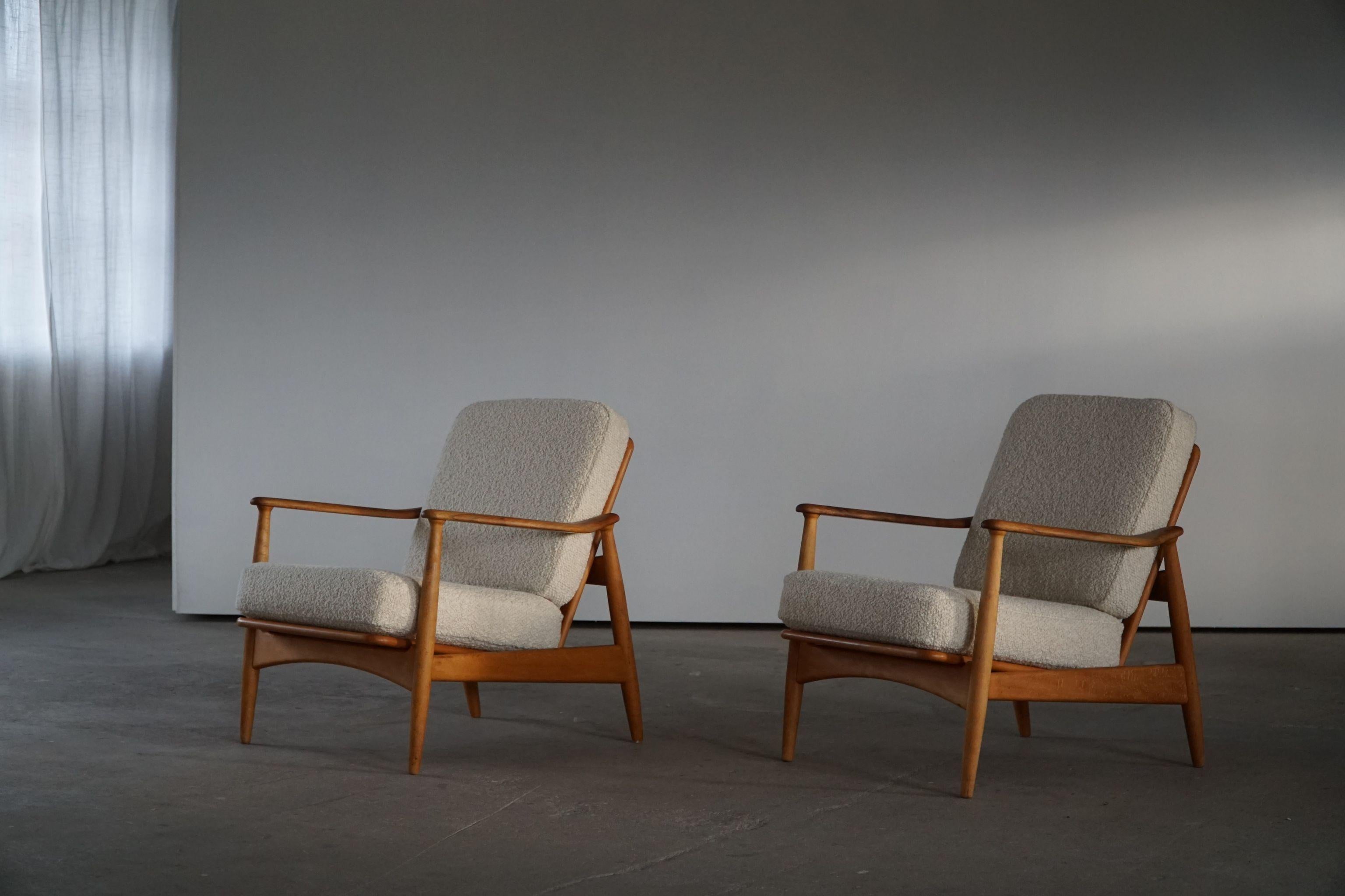 Arne Vodder, Pair of Lounge Chairs, Model FD 161, Reupholstered in Bouclé, 1950s 1