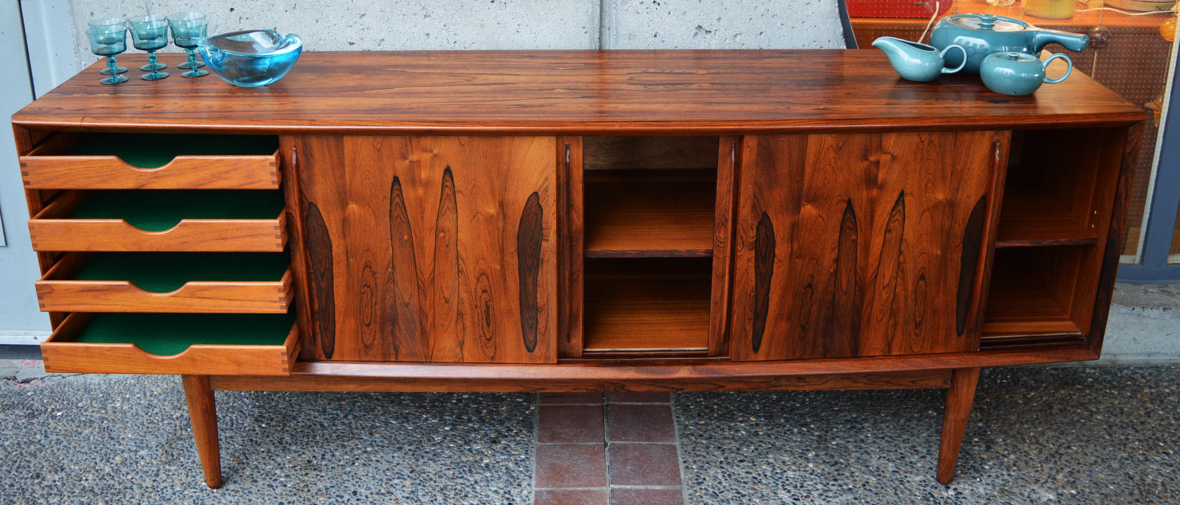 Mid-20th Century Arne Vodder Rosewood Bow Front Credenza with Teak Interior for HP Hansen
