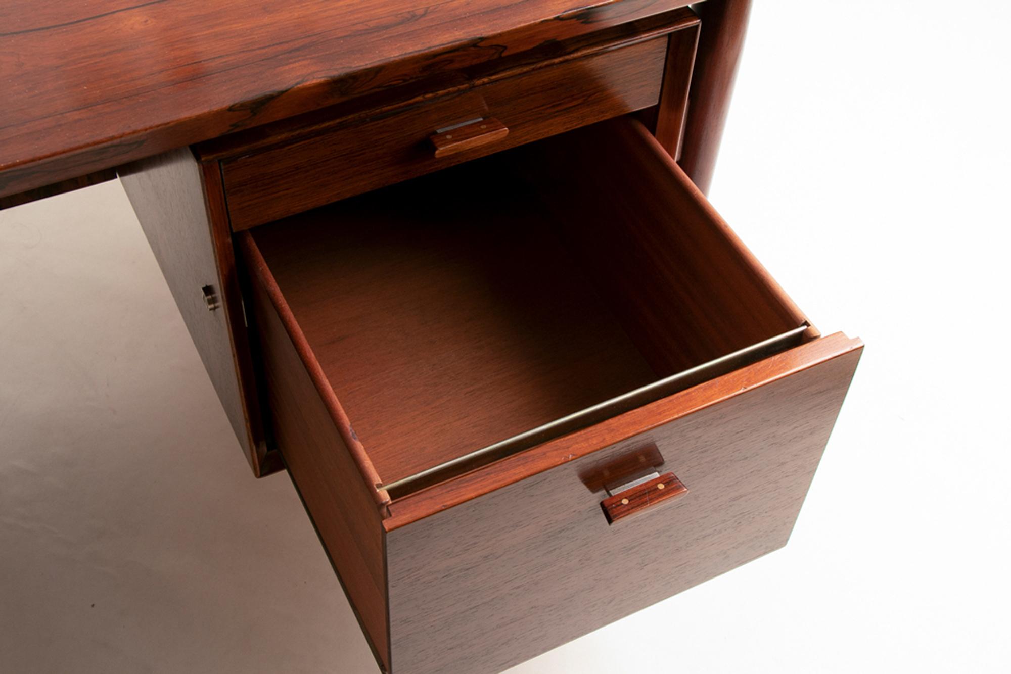 Arne Vodder Rosewood Desk by Sibast Mobler For Sale 2