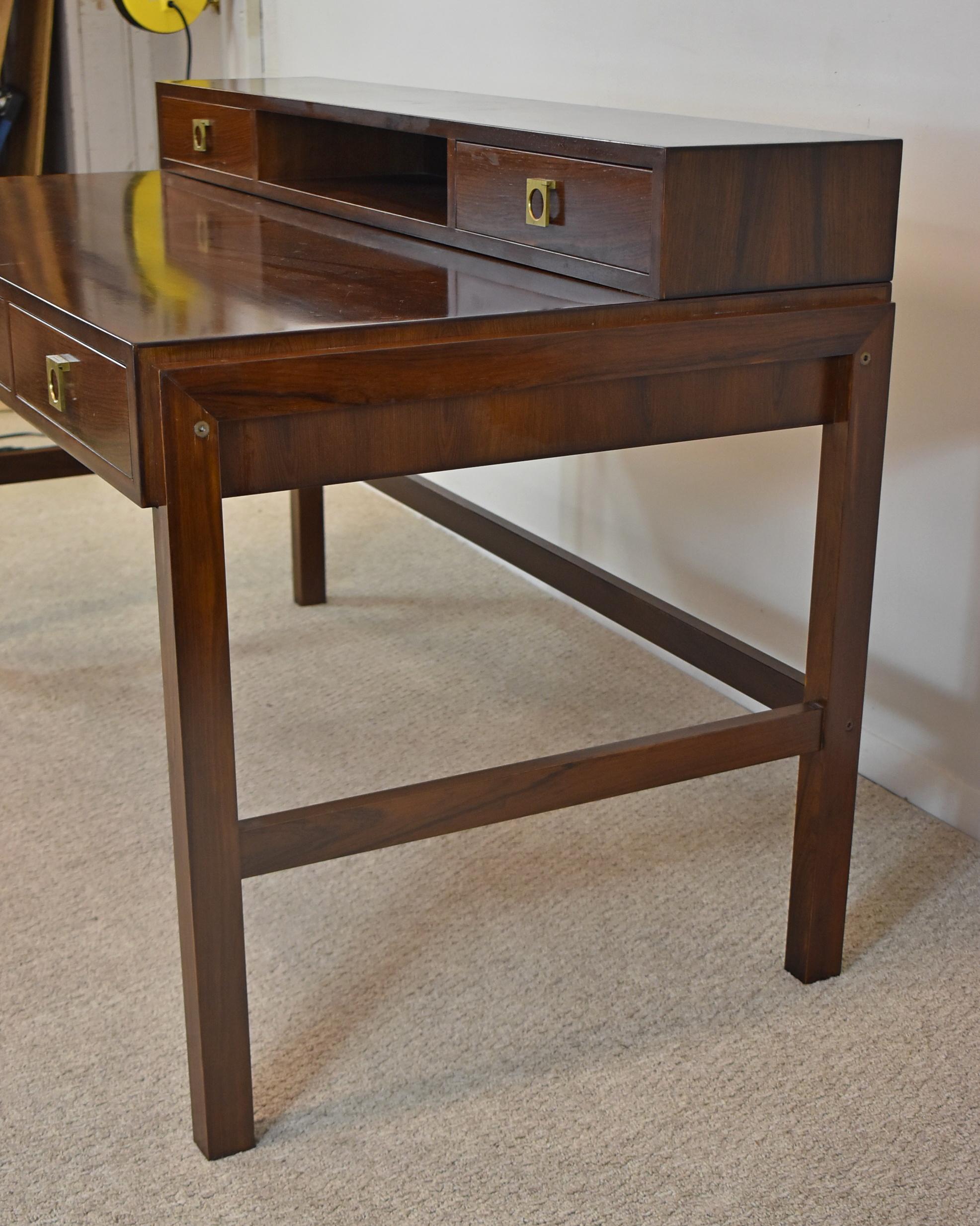 Arne Vodder Rosewood Desk In Good Condition For Sale In Toledo, OH